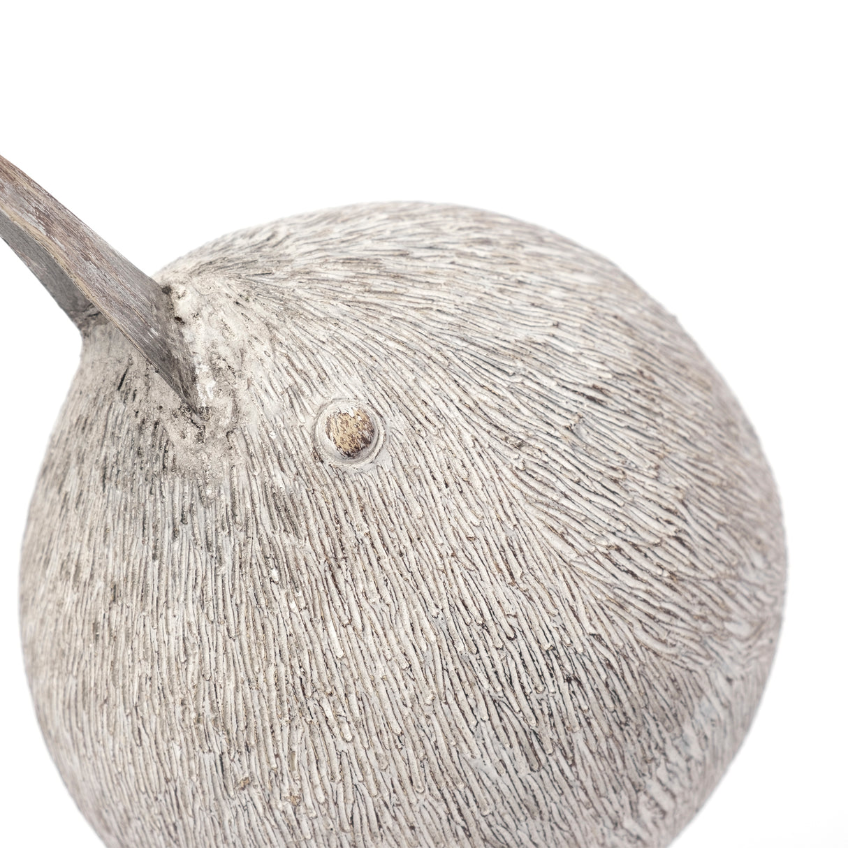 Snipe I 6L x 6W Off-White Resin Bird Ornament W/ Metal Feet from Mercana - Luna Furniture