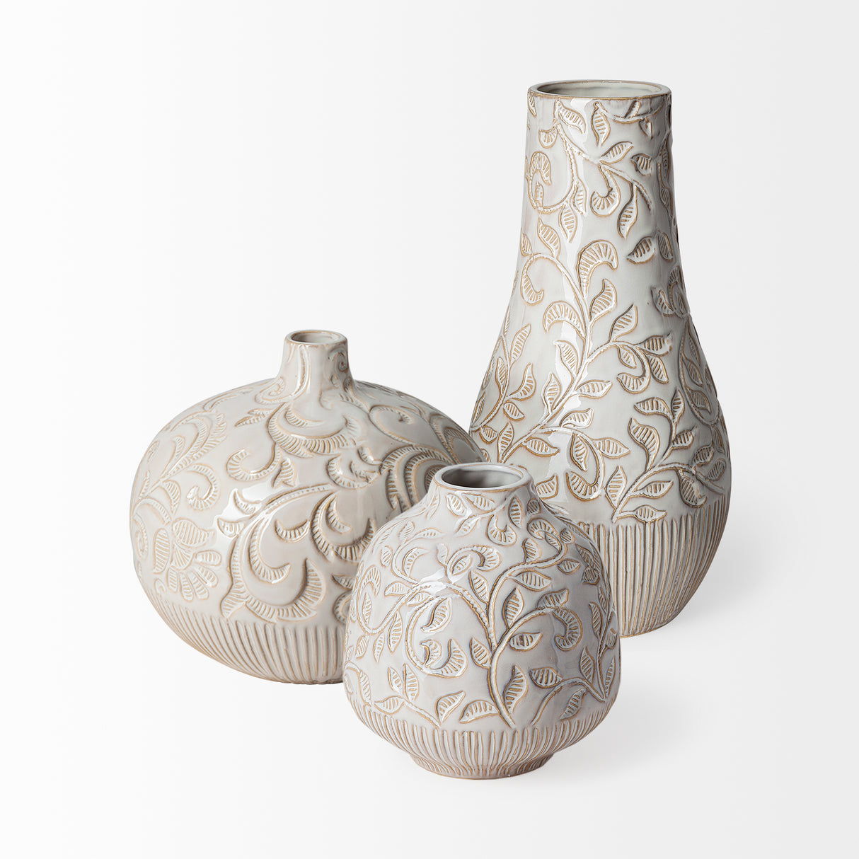 Jadiza II Medium White Glaze Floral Pattern Vase from Mercana - Luna Furniture