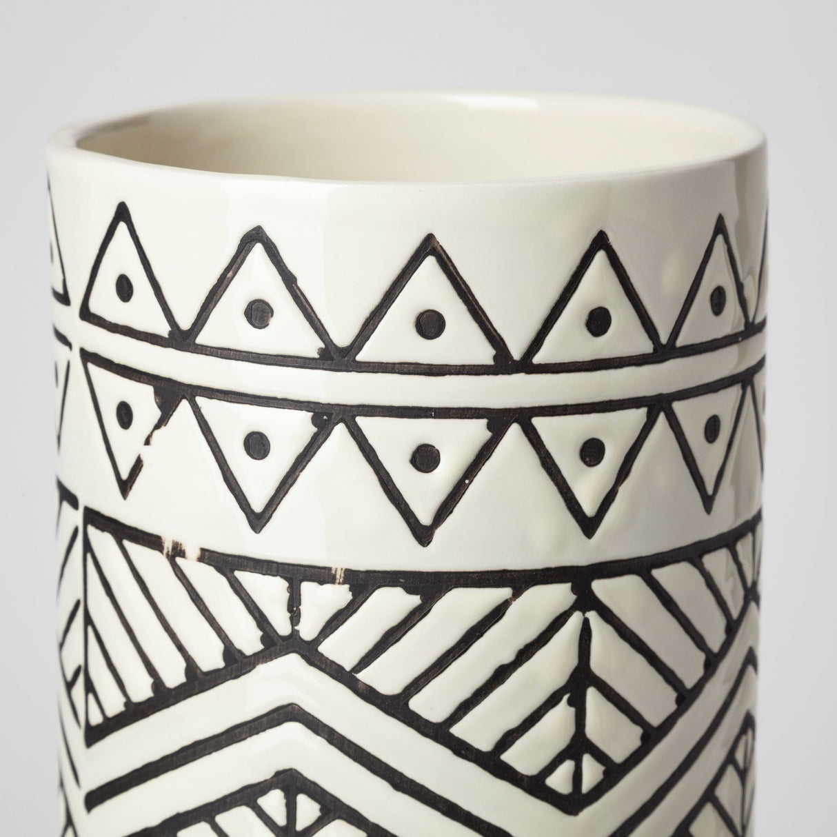 Uhura I Small Cream Black Patterned Cylindrical Vase from Mercana - Luna Furniture