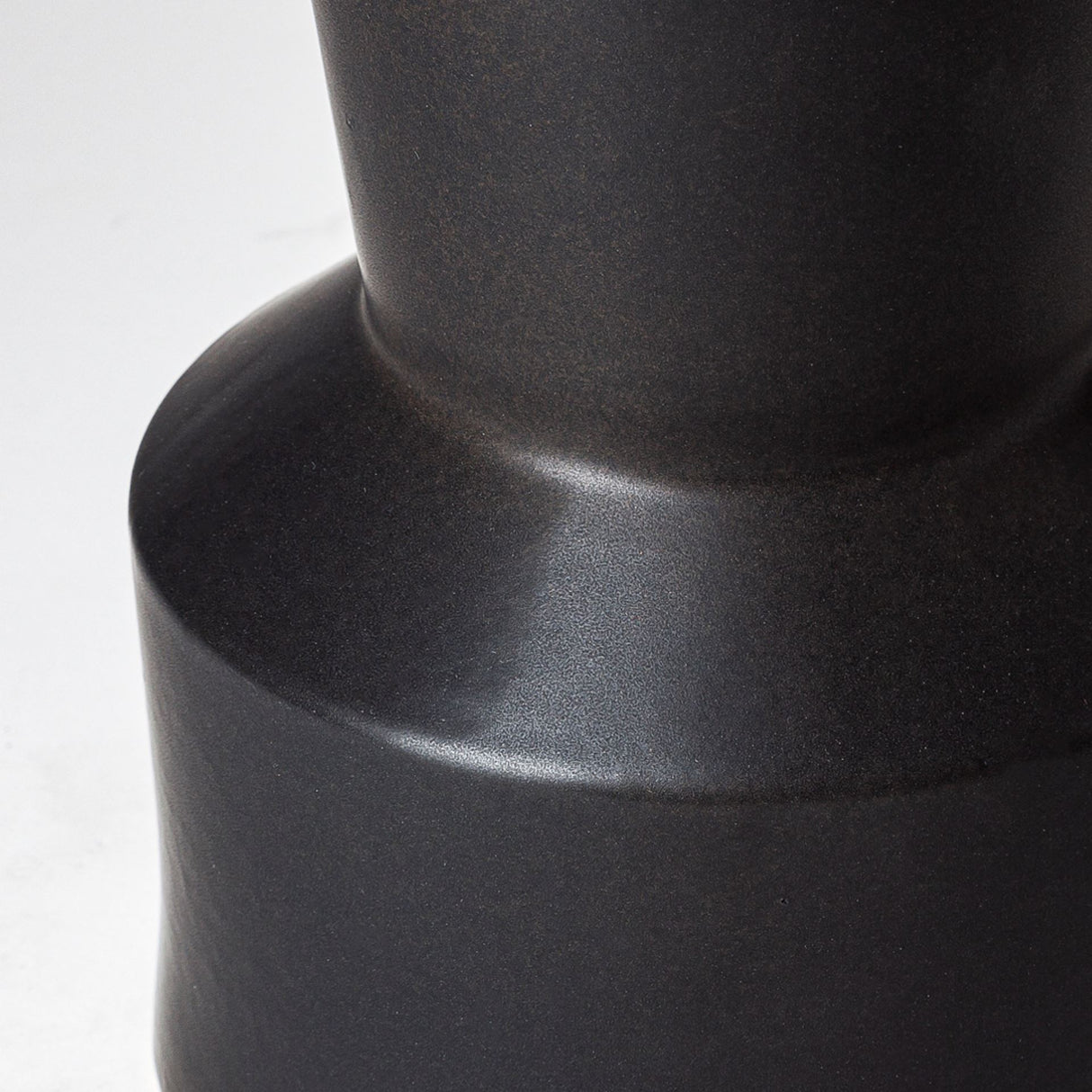 Laforge Black Ceramic Vase from Mercana - Luna Furniture