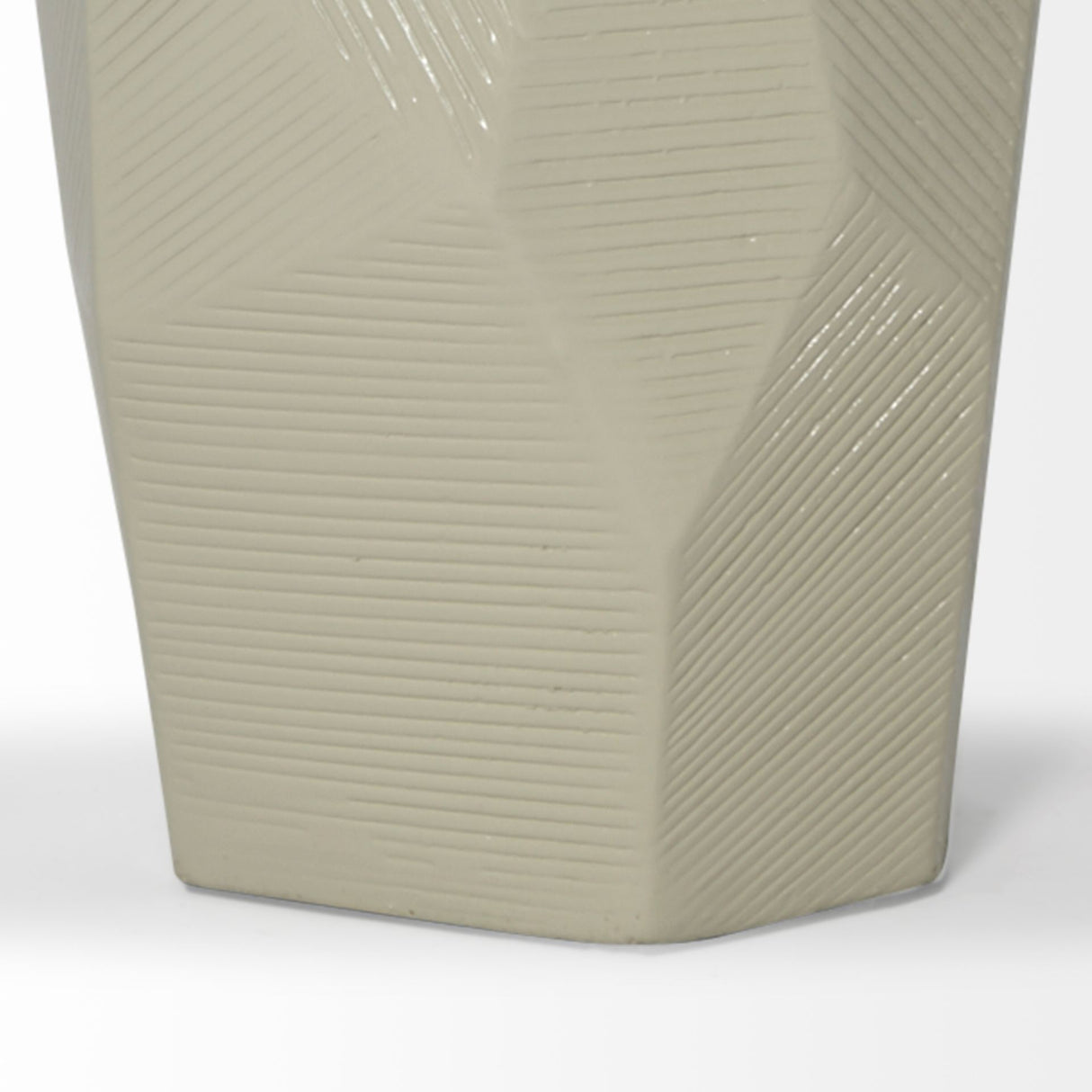 Piven (29.5"H) Beige Ceramic Base White Linen Shade Table Lamp from Mercana - Luna Furniture