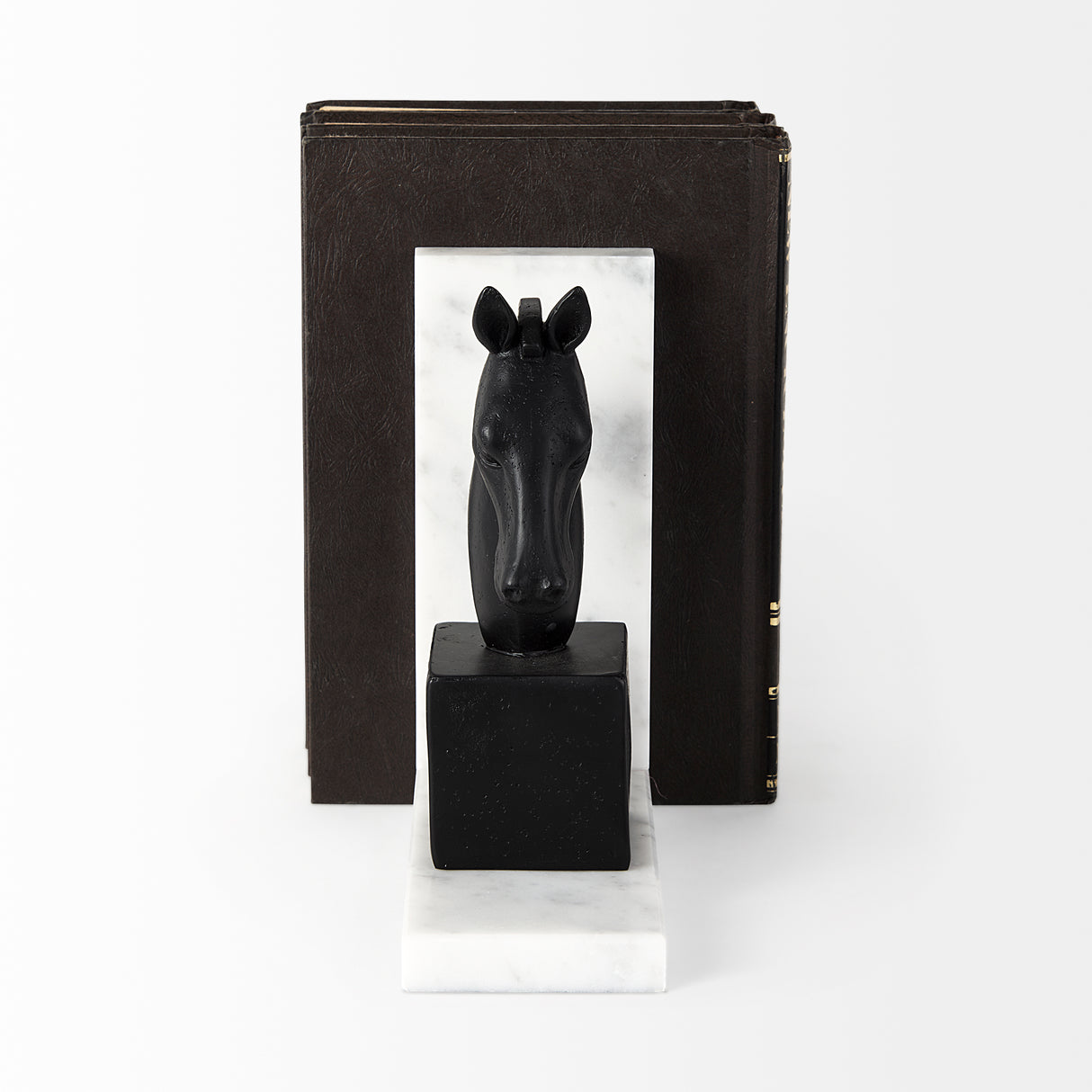 Hidalgo (Set of 2) 14L x 3W Black Majestic Horse Bookends from Mercana - Luna Furniture