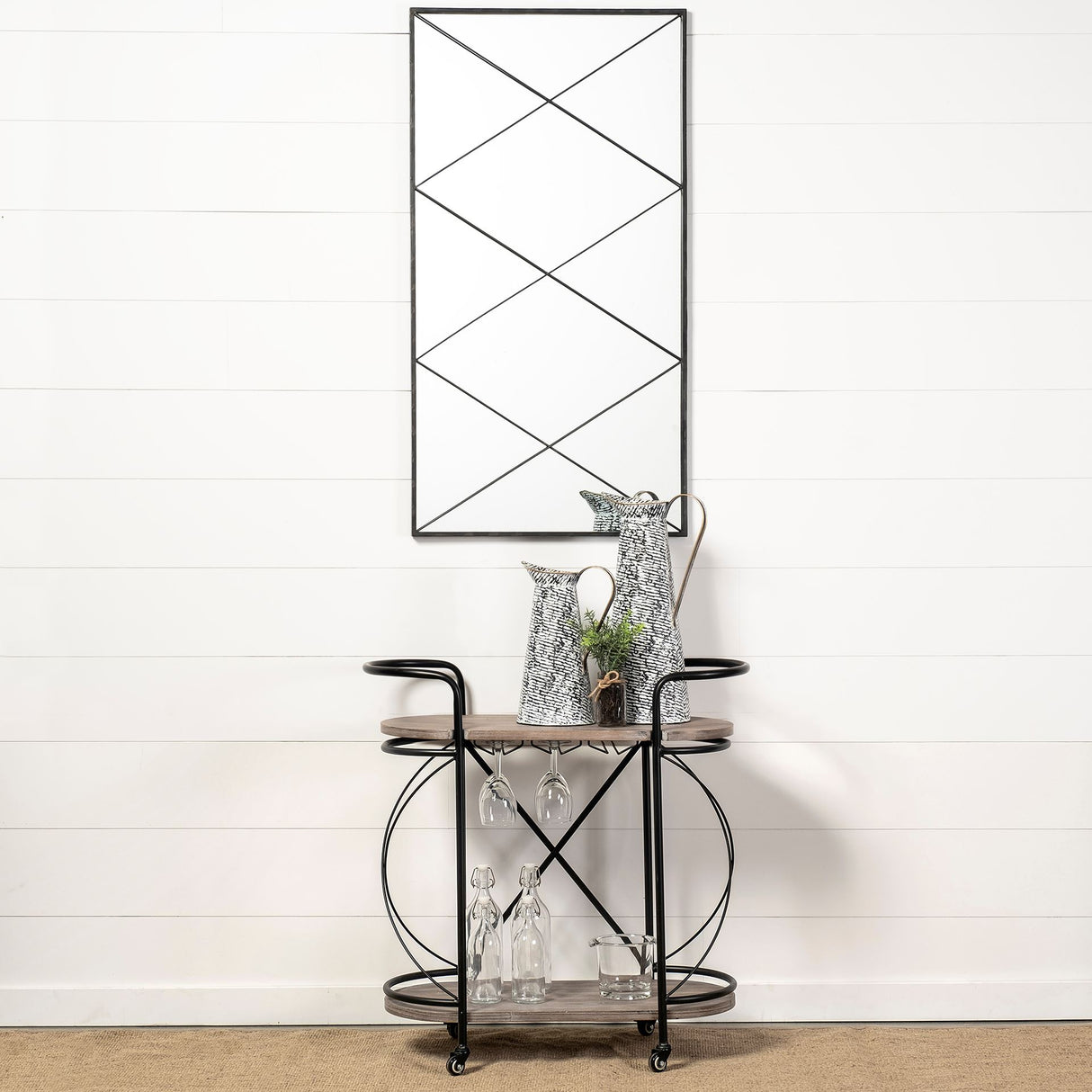 Colette Small Black/White Patterned Vase from Mercana - Luna Furniture