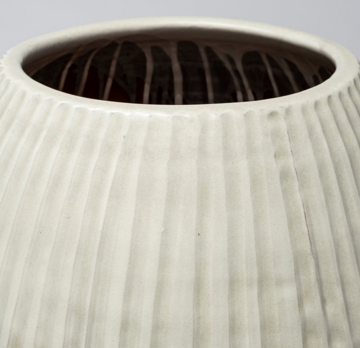 Reyan Large 28.5" Pearl White Ceramic Striped Vase from Mercana - Luna Furniture