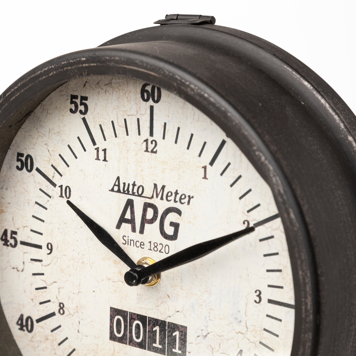 Attalack II Black Metal Round Face Table Clock from Mercana - Luna Furniture