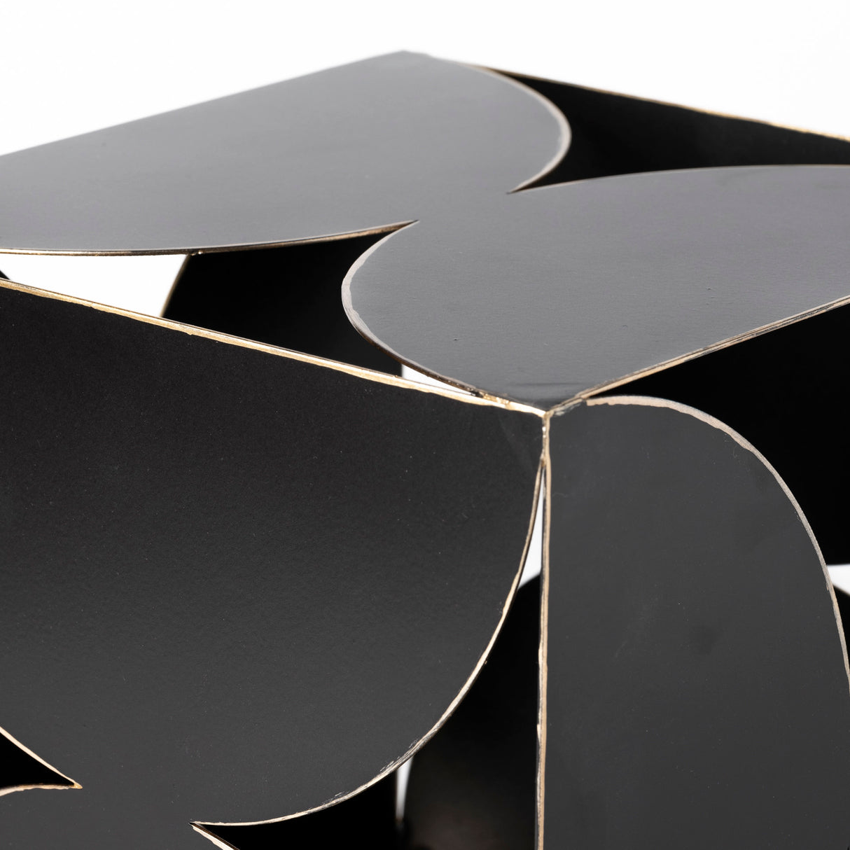 Darren (Small) 6L x 6W Black Metal Decorative Cube from Mercana - Luna Furniture