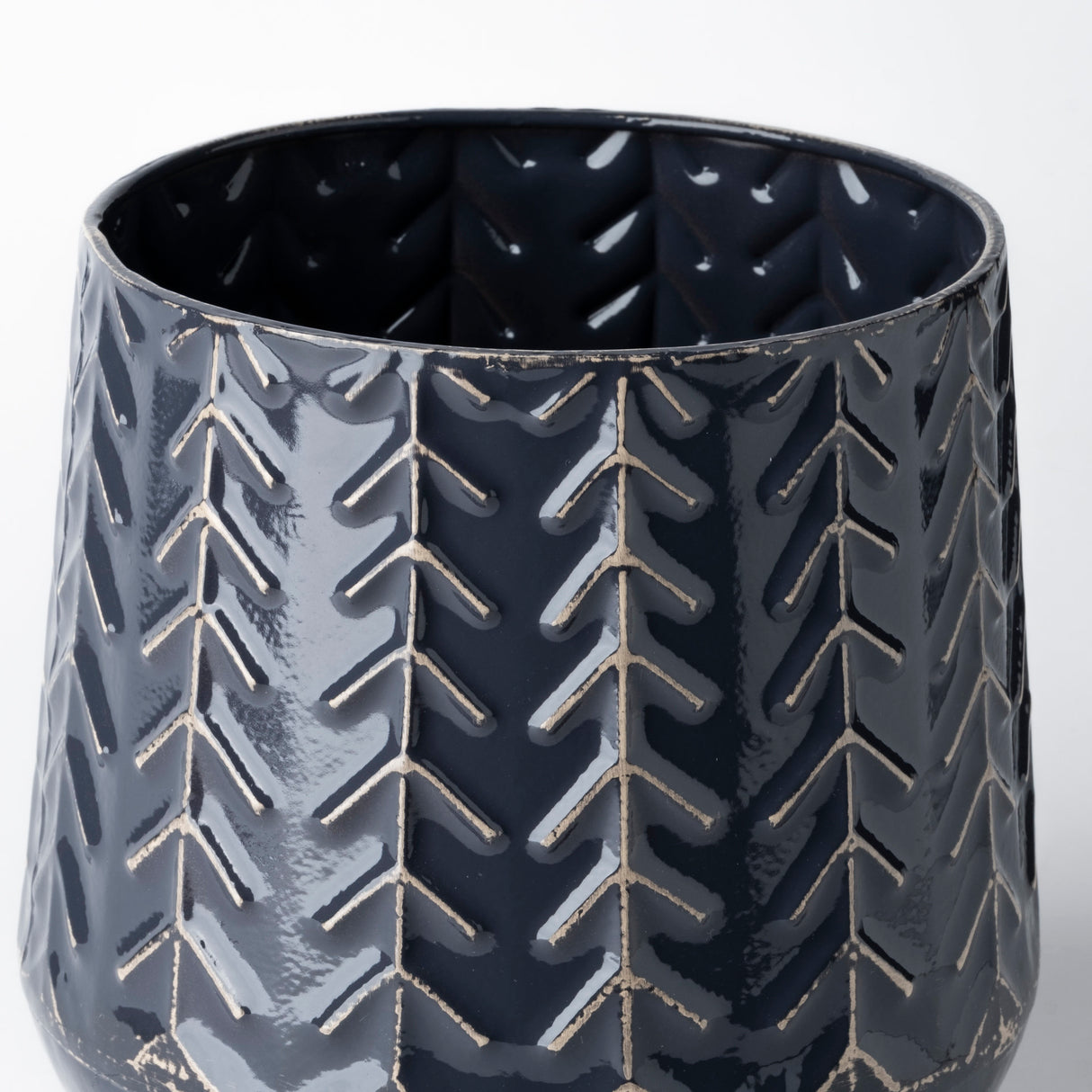Gemma I Metal Glossy Dark Blue Chevron Vase from Mercana - Luna Furniture