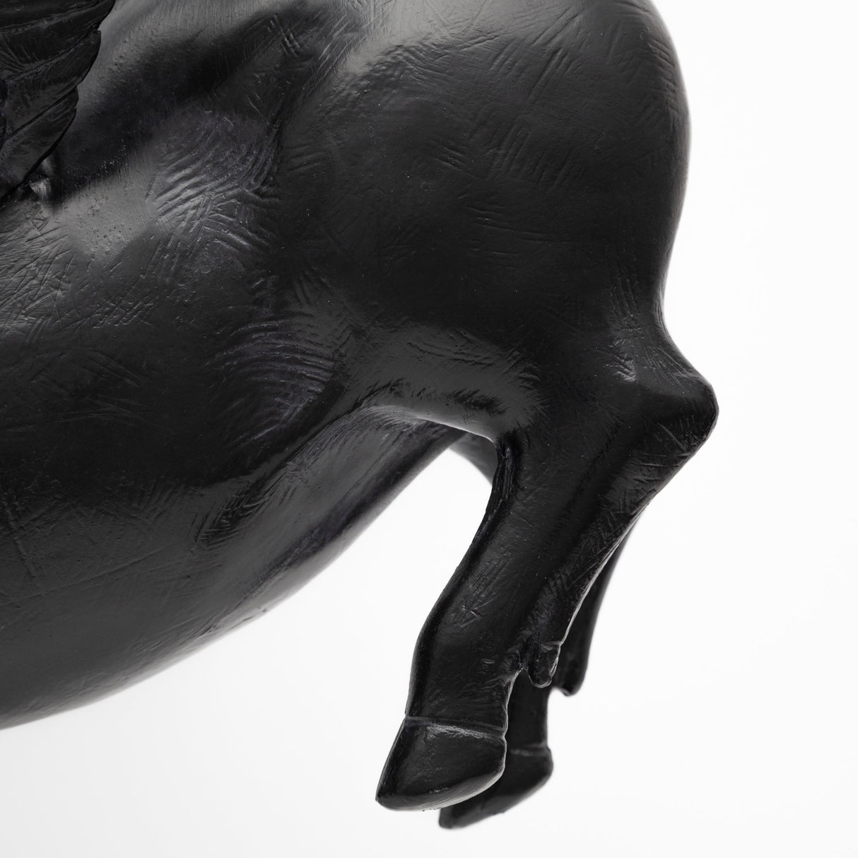 Hogbadi Set of 2 Black Flying Pigs from Mercana - Luna Furniture