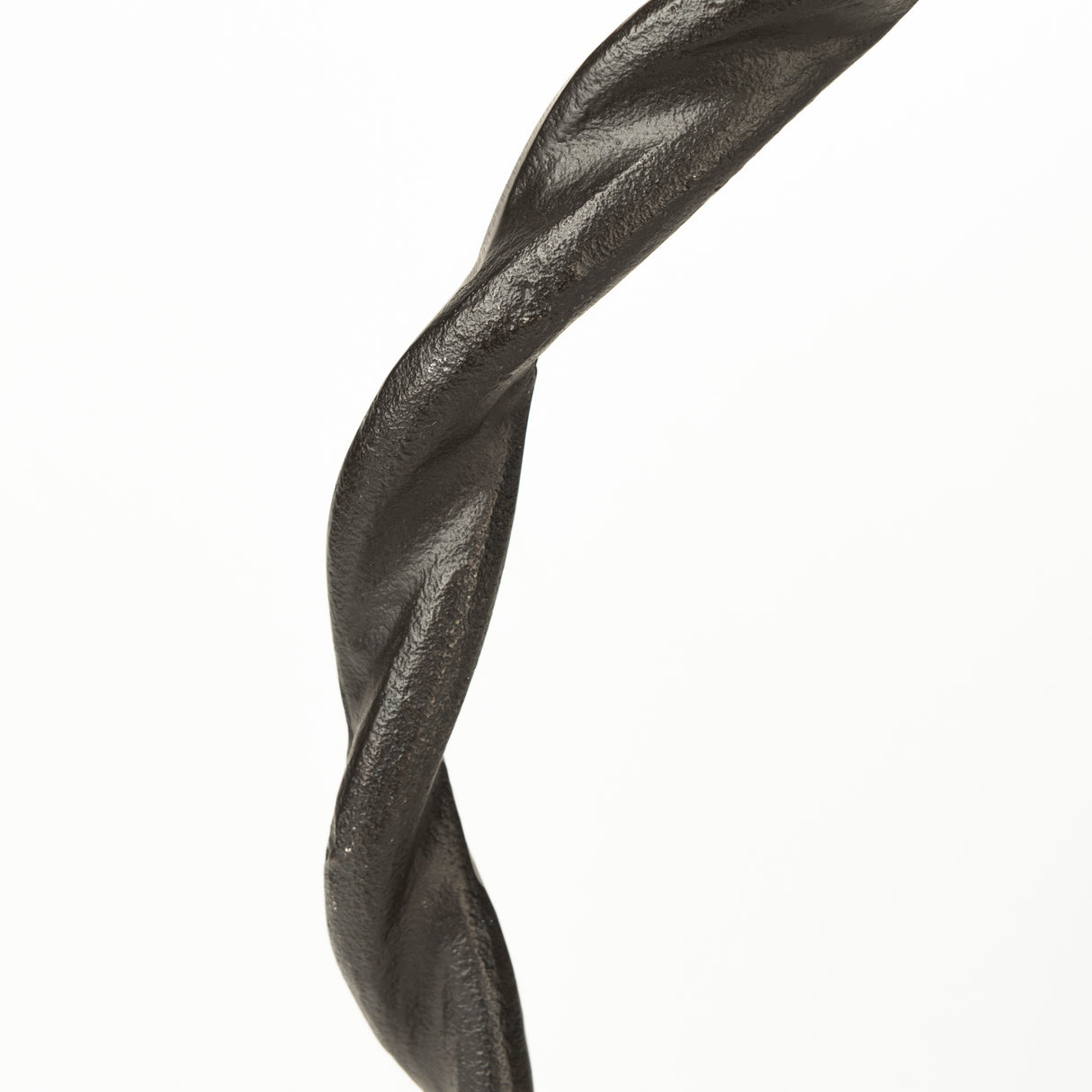 Rizwan (Small) Black Aluminum Braided Circular Object from Mercana - Luna Furniture