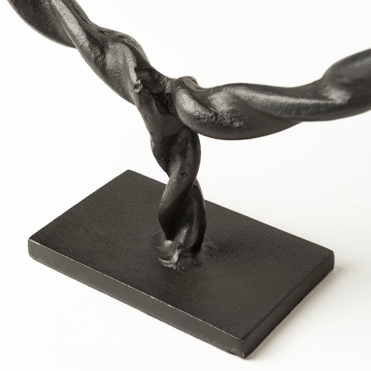 Rizwan (Small) Black Aluminum Braided Circular Object from Mercana - Luna Furniture
