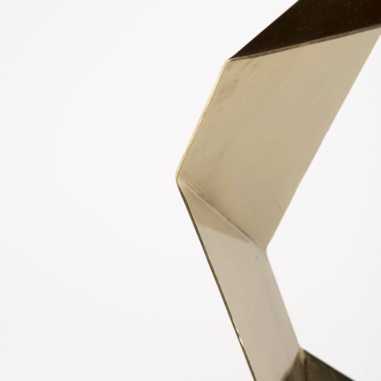 Shamir 15L x 15W Gold Geometric Metal Table Lamp from Mercana - Luna Furniture