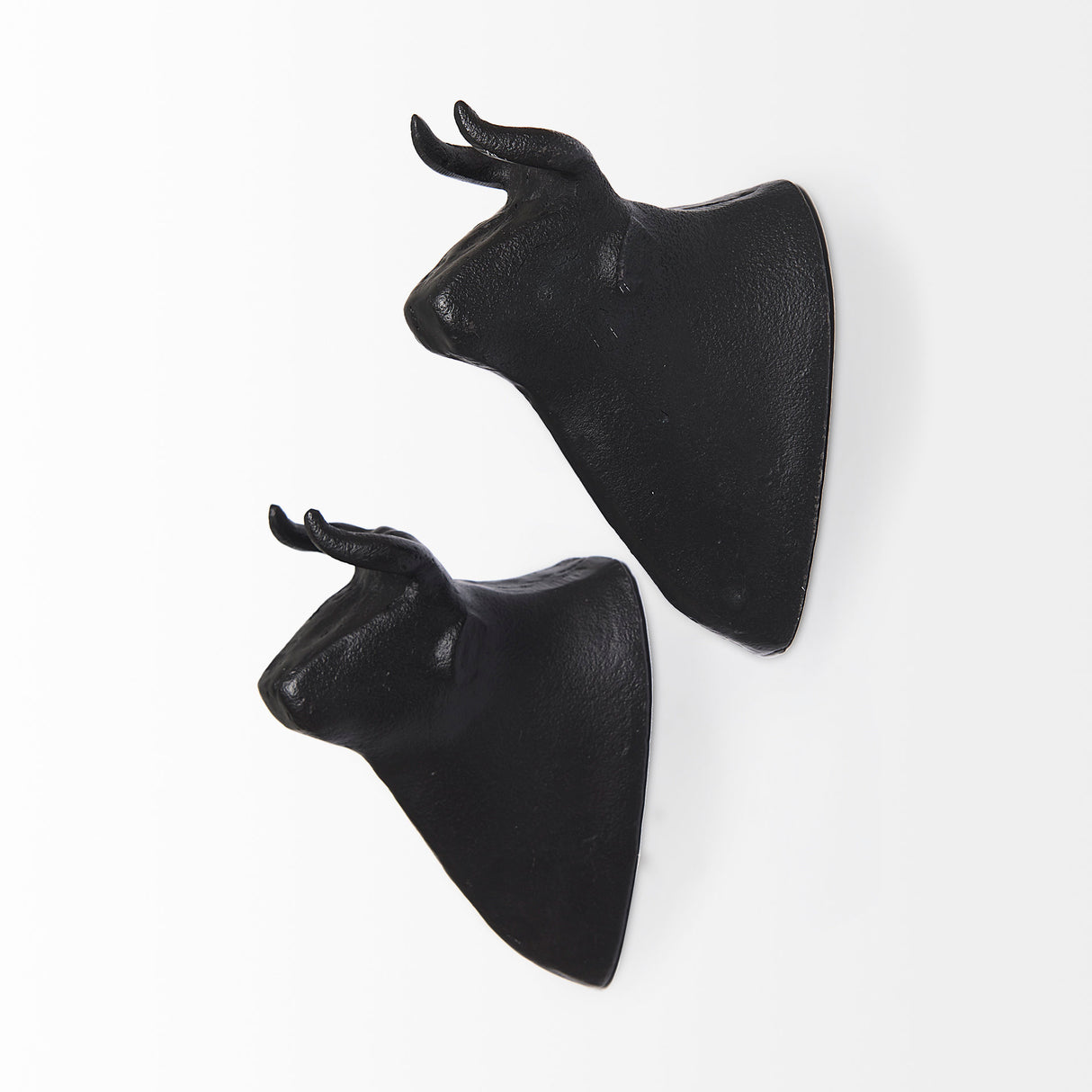 Taurus IV (Set of 2) Black Cast Aluminum Bull Wall Decor from Mercana - Luna Furniture