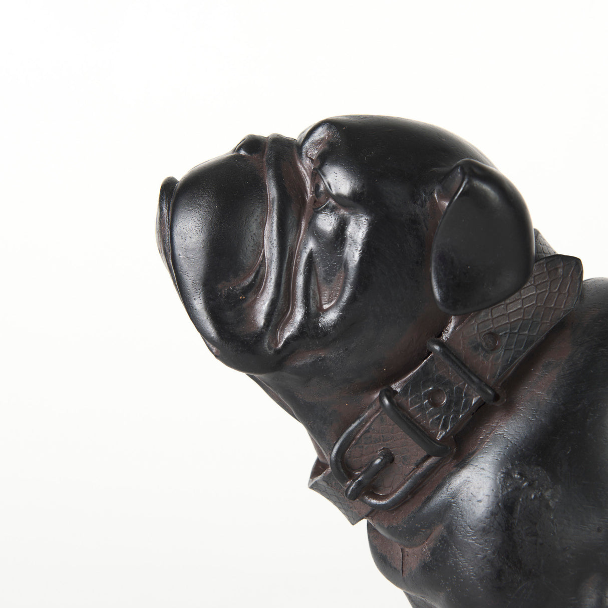 Hugo 5L x 13W Black Resin Bulldog from Mercana - Luna Furniture