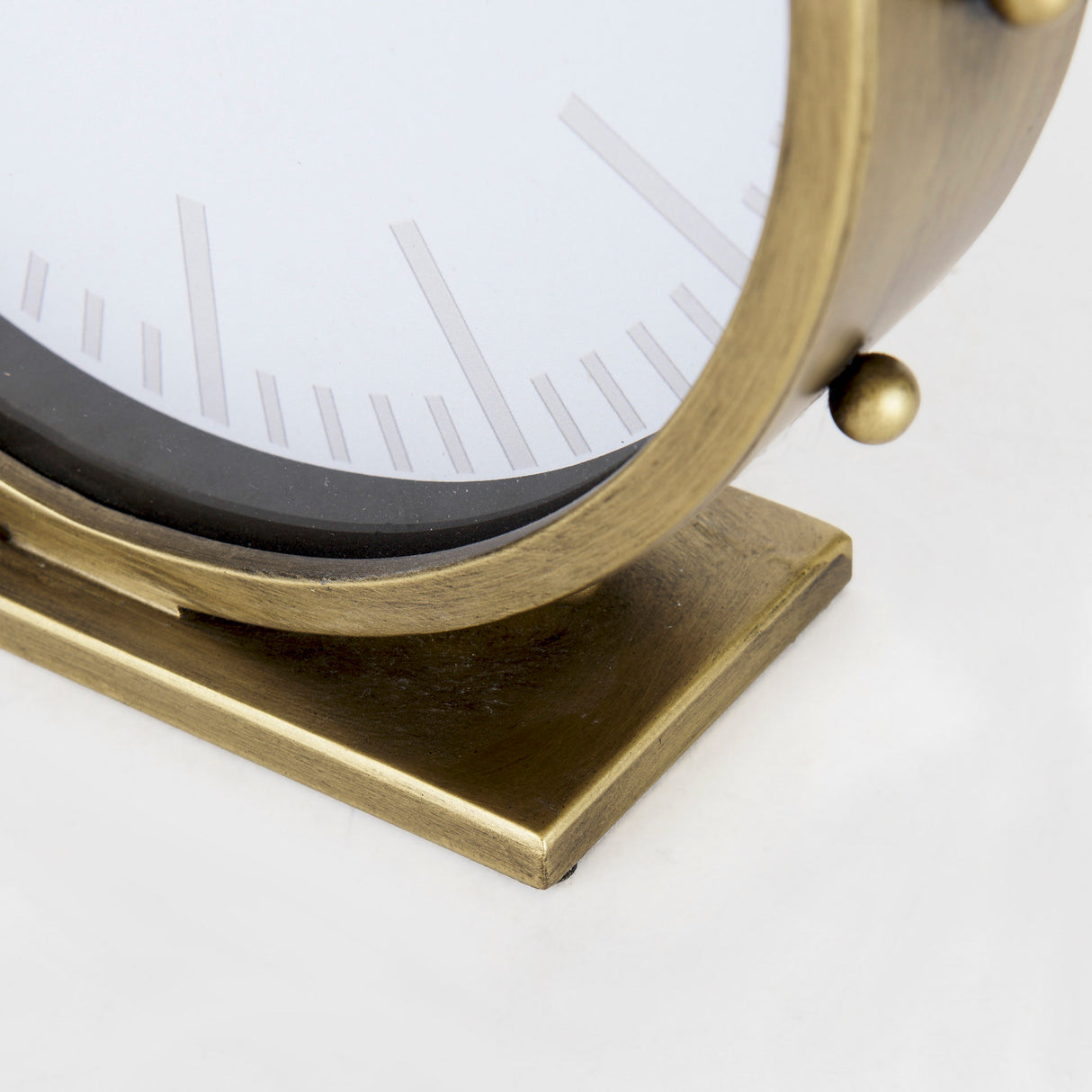 Marian 11.0L x 3.1W x 11.0H Gold Metal W/Studs Round Table Clock from Mercana - Luna Furniture