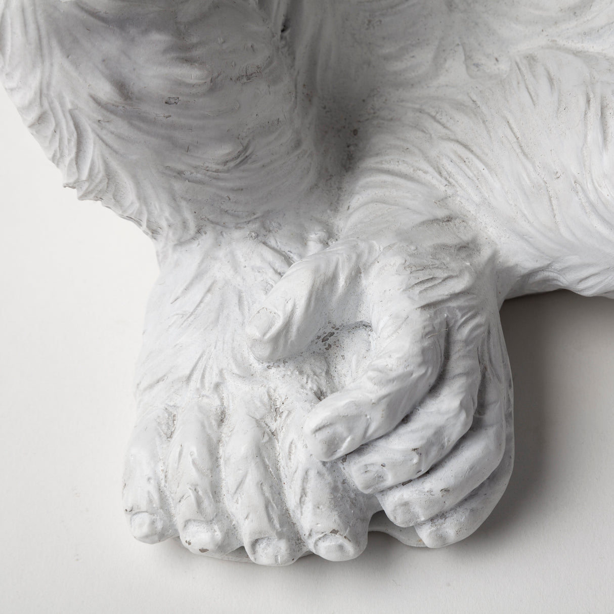 Simia (12"H) White Resin Playful Monkey Table Lamp from Mercana - Luna Furniture