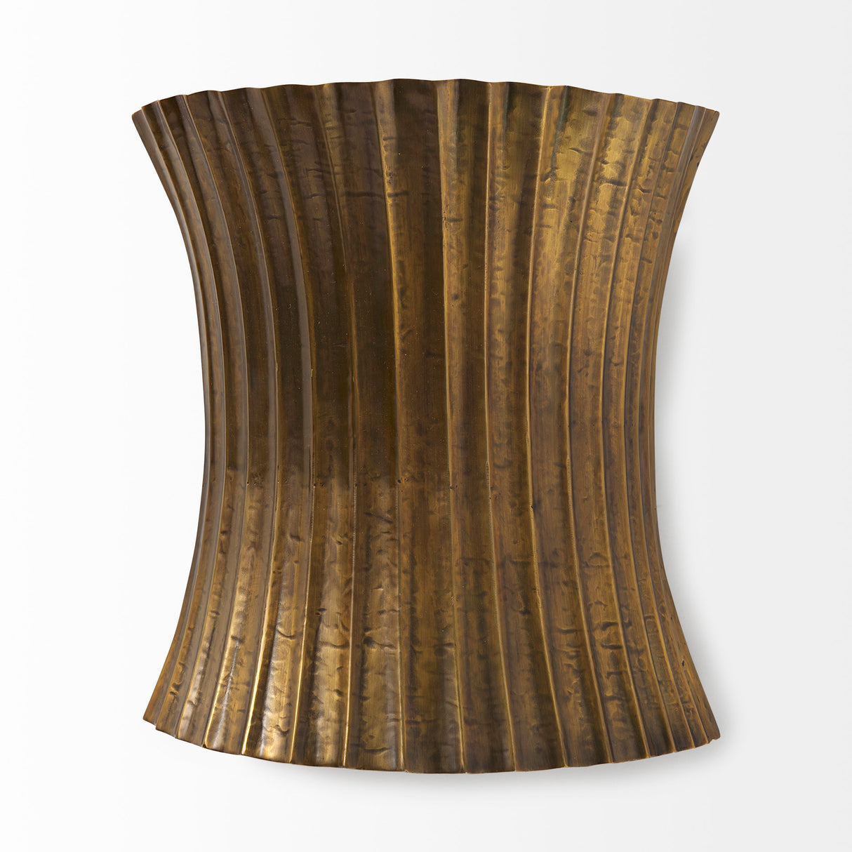 Letitia 10.5L x 5.5W x 11.0H Gold Hammered Metal Fan Wall Sconce from Mercana - Luna Furniture