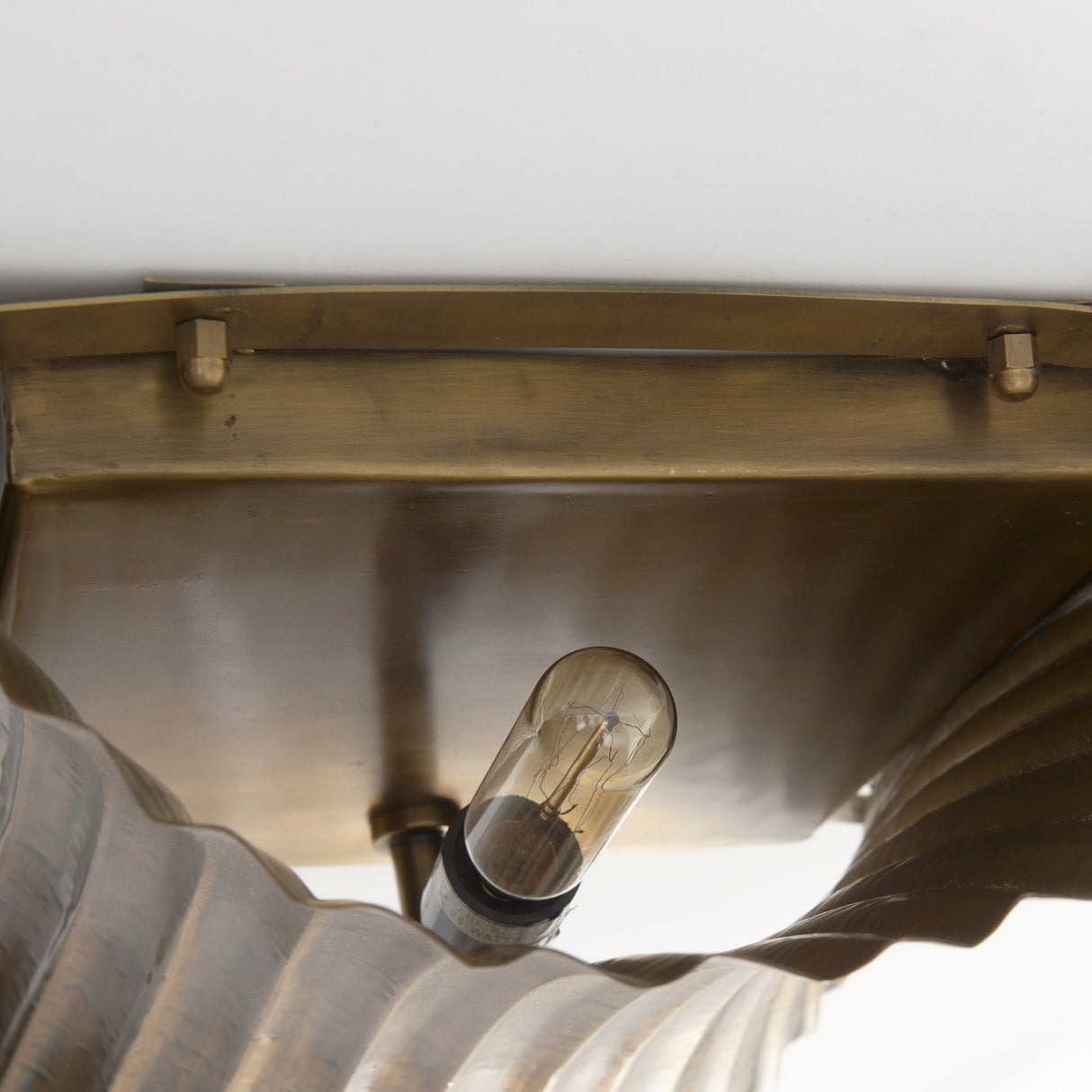 Letitia 10.5L x 5.5W x 11.0H Gold Hammered Metal Fan Wall Sconce from Mercana - Luna Furniture