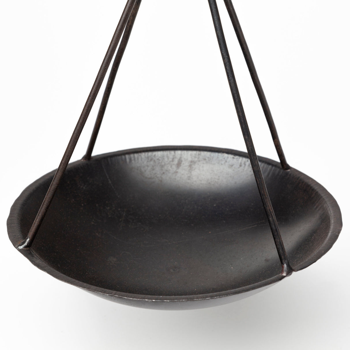 Adilah 16L x 10W Black Metal Vintage Inspired Weighing Scale from Mercana - Luna Furniture