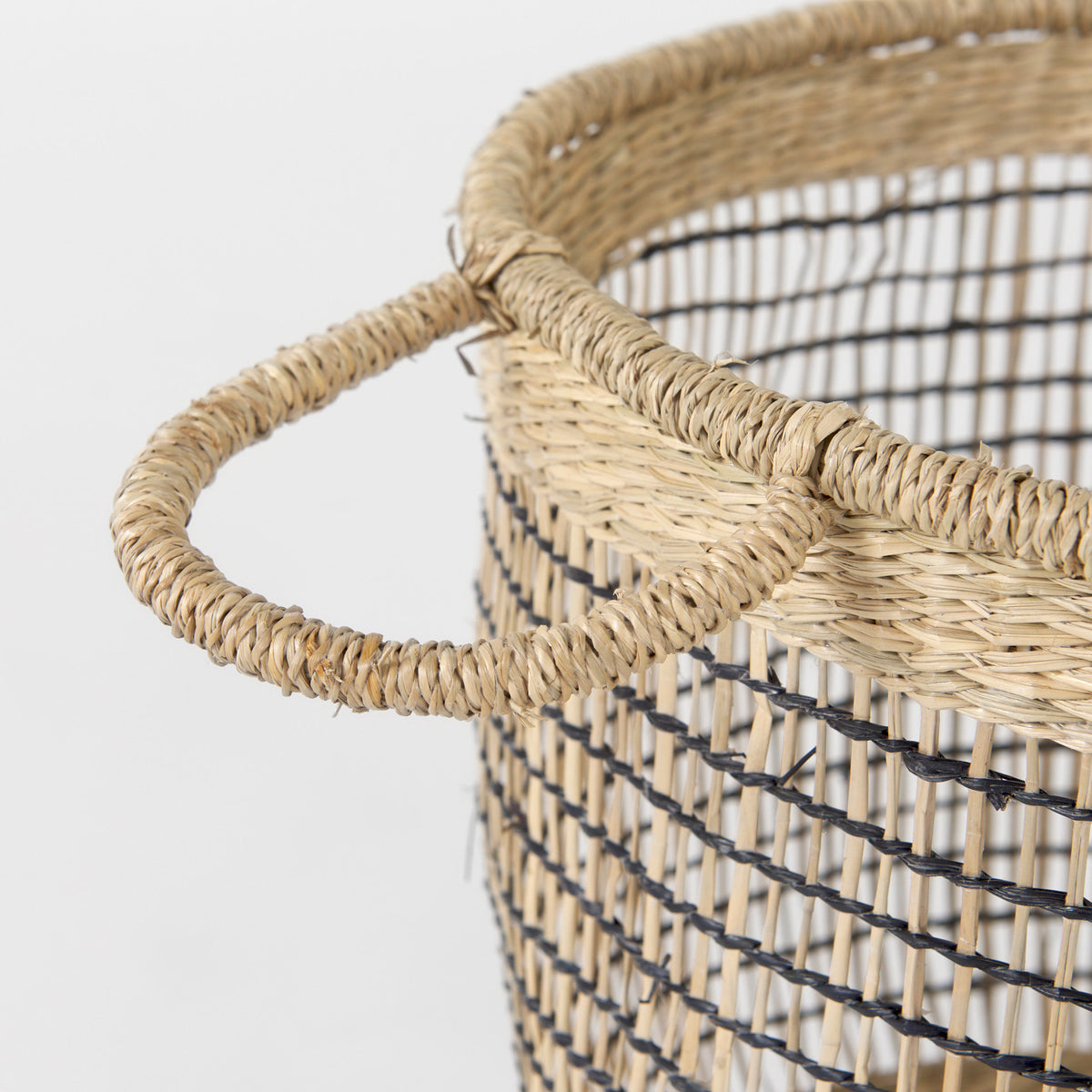 Triopas 15.7L x 15.7W x 13.4H (Set of 3) Medium Brown Seagrass Round Basket W/ Handles from Mercana - Luna Furniture