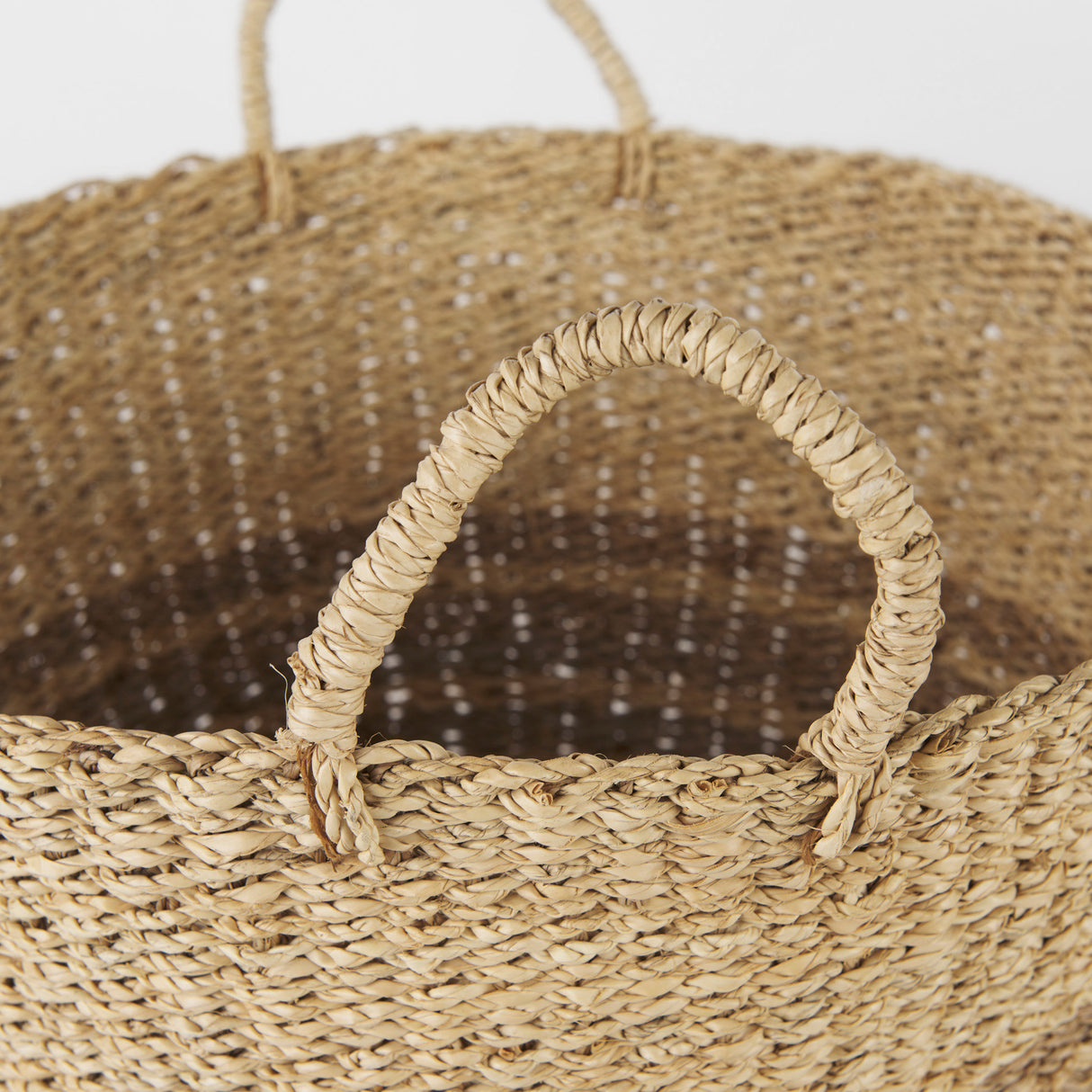 Vance 17.7L x 17.7W x 11.8H Light Brown Palm Leaf and Seagrass Round Basket W/ Handles from Mercana - Luna Furniture