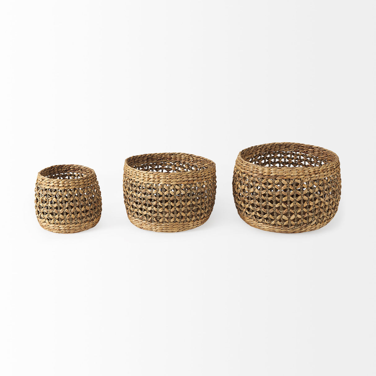 Dakota (Set of 3) Medium Brown Seagrass Round Basket from Mercana - Luna Furniture