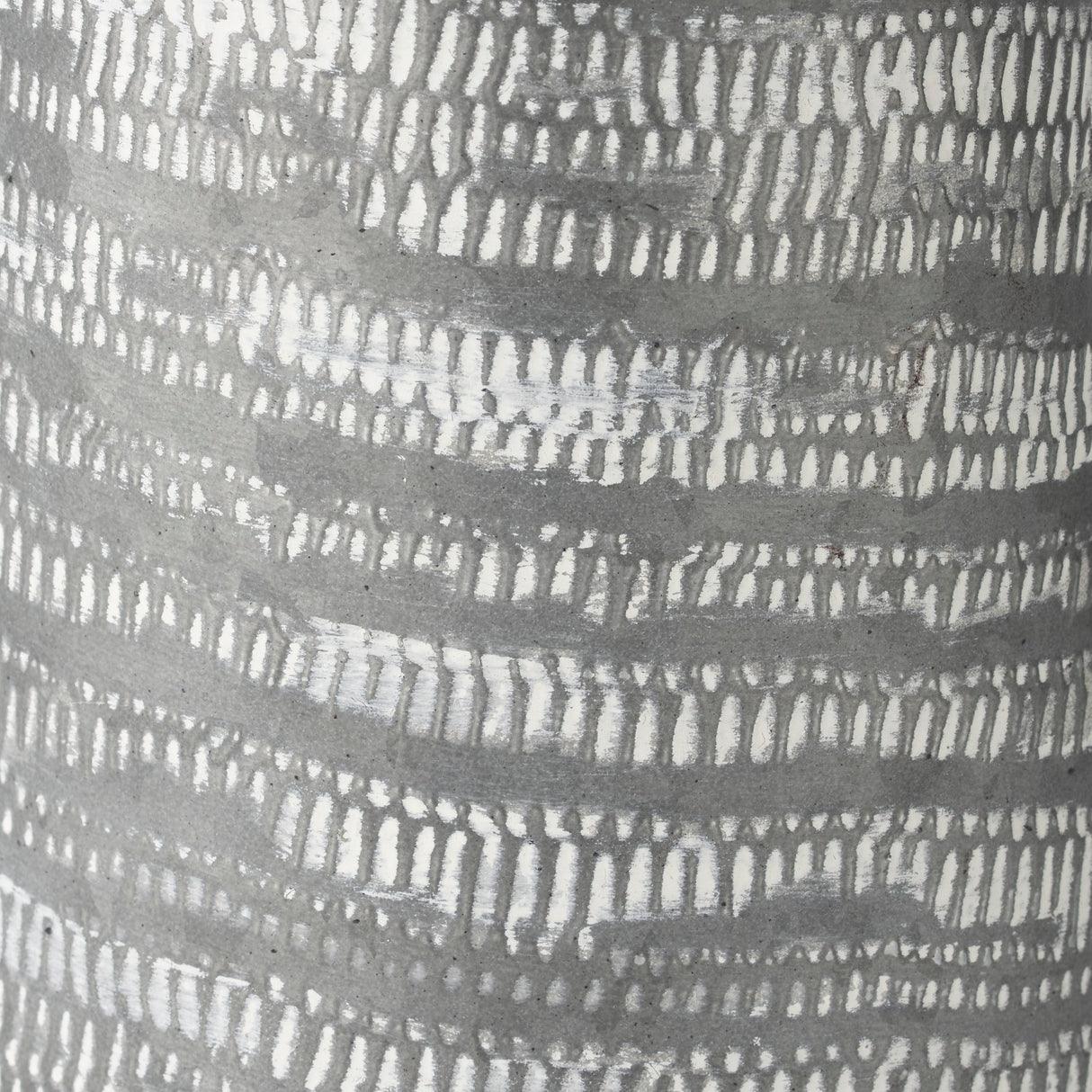 Serena I 8H Small Gray/White Textured Metal Jug from Mercana - Luna Furniture