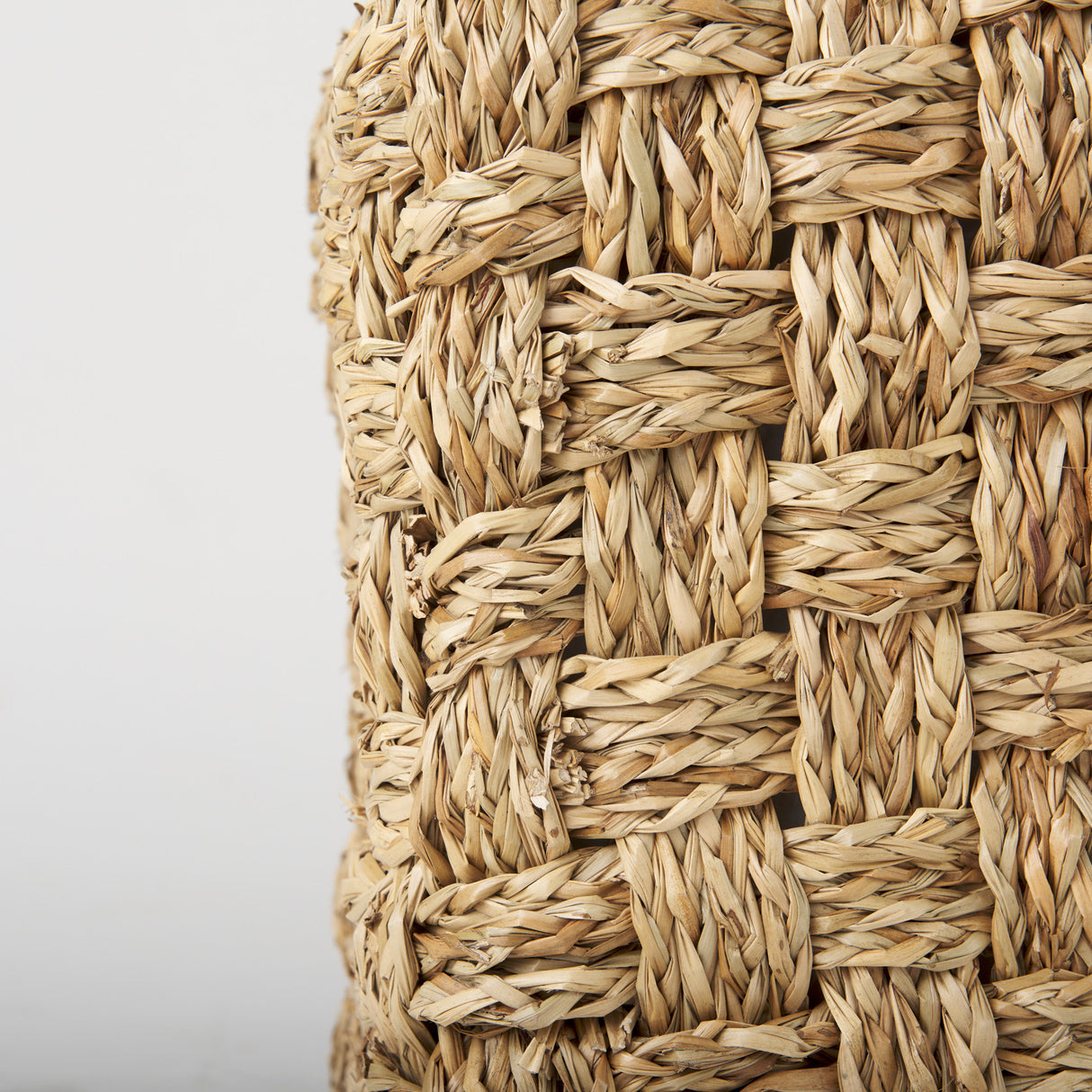 Adele 17.7L x 17.7W x 17.7H Medium Brown Seagrass Woven Square Pouf from Mercana - Luna Furniture