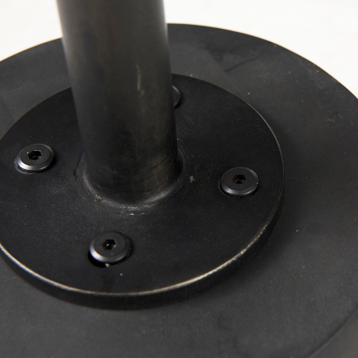 Maxwell 20" Round Dark Brown Wood w/ Black Metal Pedestal Side Table from Mercana - Luna Furniture