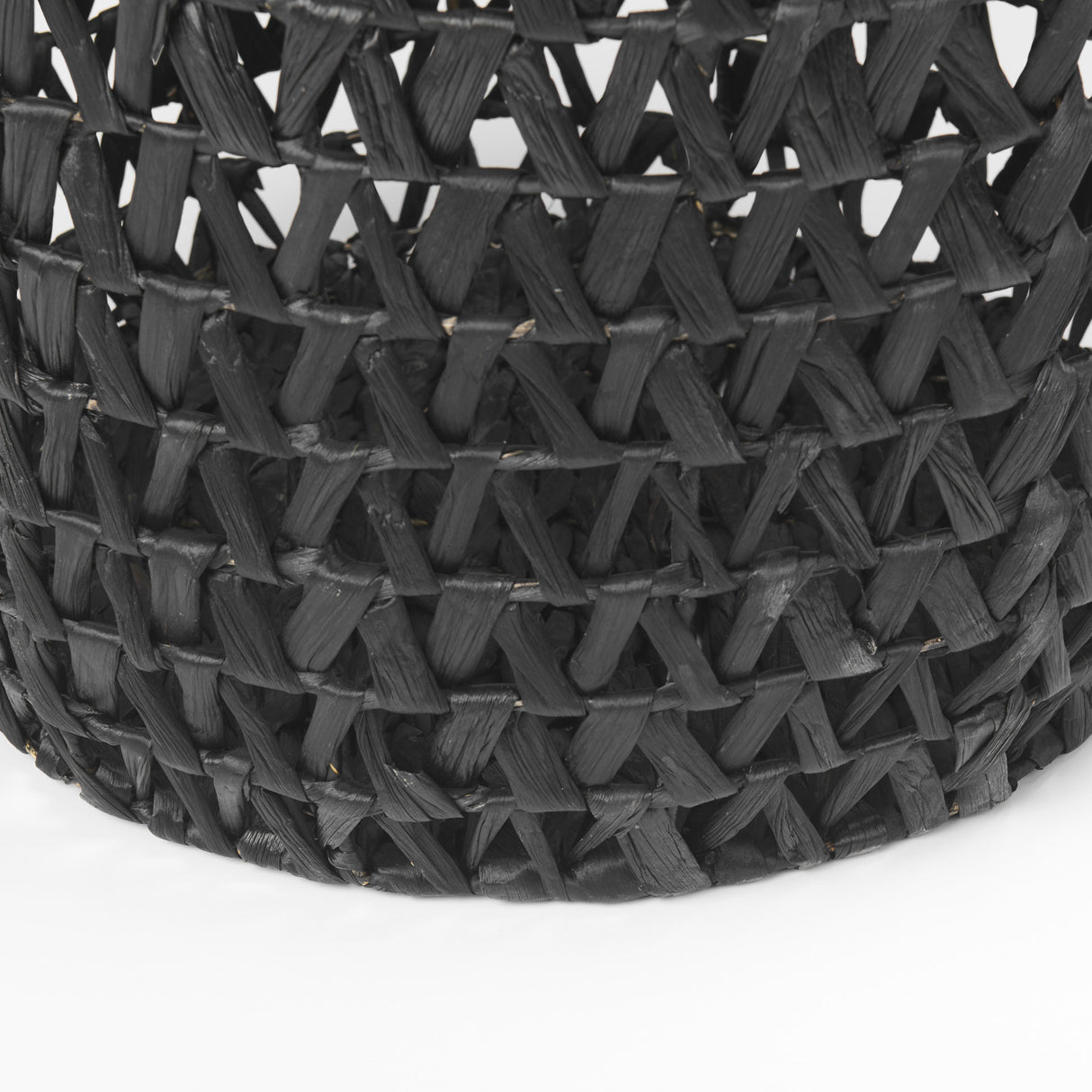 Lola (Set of 3) Black Water Hyacinth Zig Zag Weave Round Basket W/ Handles from Mercana - Luna Furniture