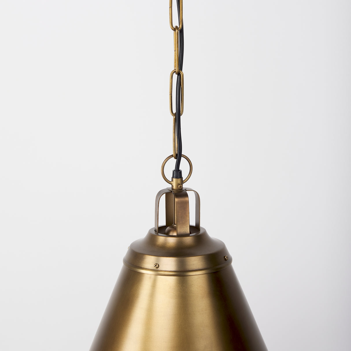 Fenton 18.0L x 18.0W x 23.0H Gold W/Gold Accents Pendant Light from Mercana - Luna Furniture
