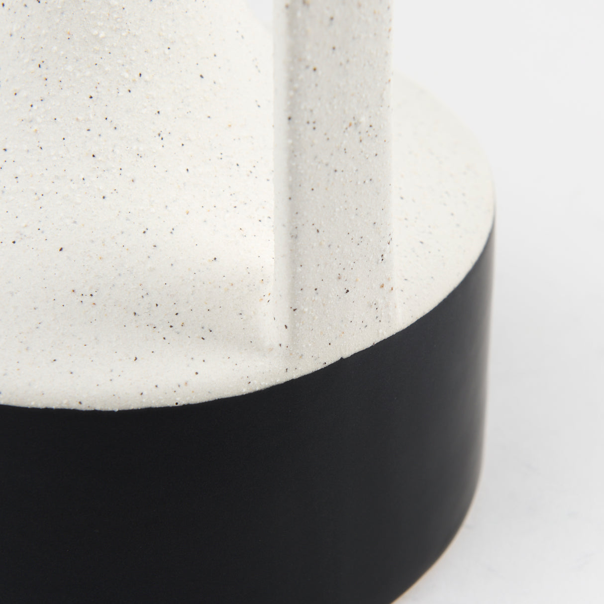 Burton 11.6H Medium White and Black Ceramic Jug Vase from Mercana - Luna Furniture