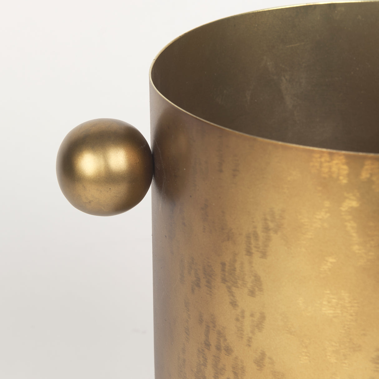 Juno 8.5H Large Gold Iron Vase from Mercana - Luna Furniture