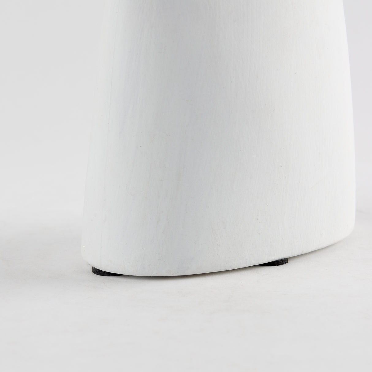 Tatum 11.6H Sculptural White Ceramic Vase from Mercana - Luna Furniture