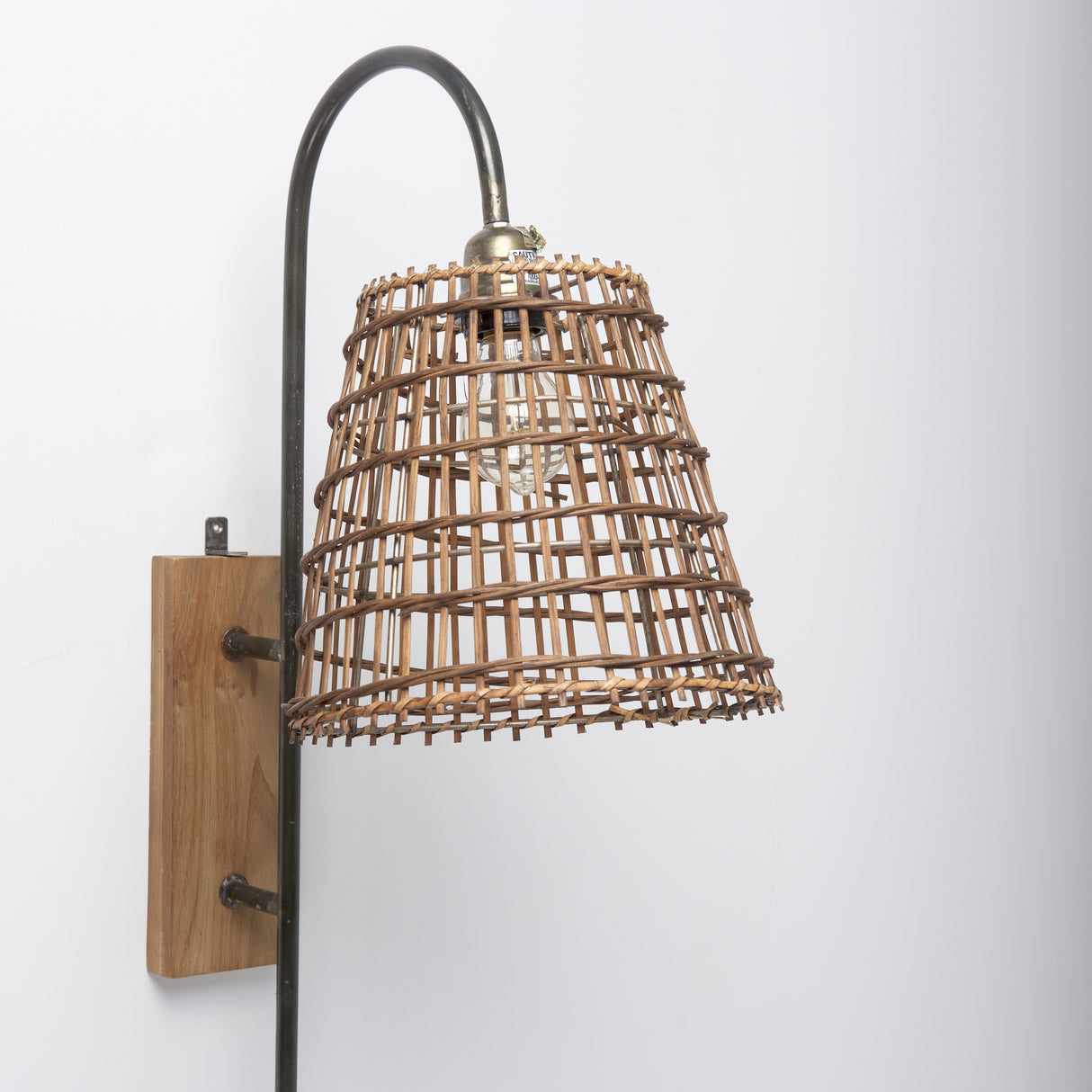 Kiley 28.0L x 7.0W x 15.6H Brown Woven Shade W/Black Metal Wall Sconce from Mercana - Luna Furniture