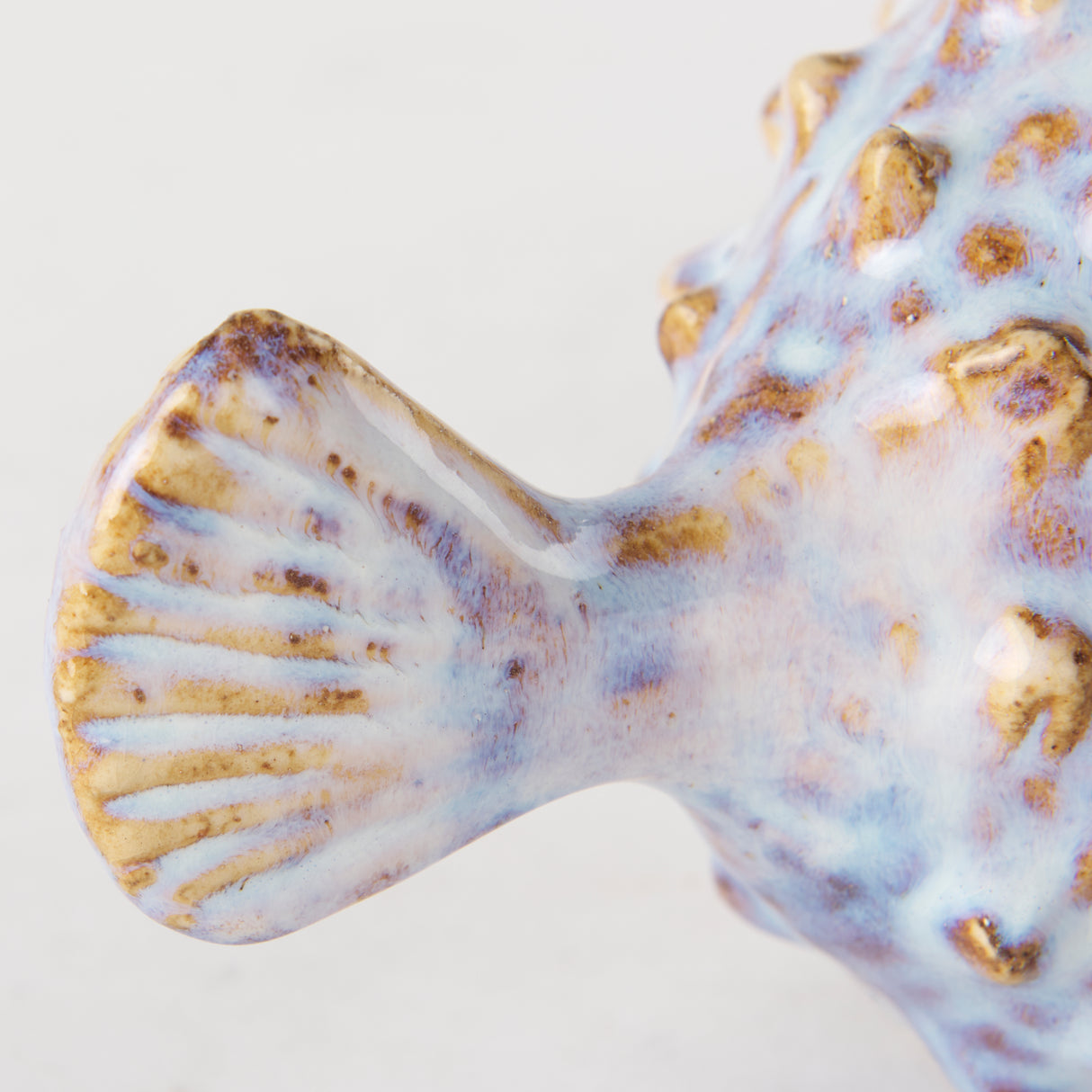 Spike I (Small) 8L x 4W Off-White Ceramic Puffer Fish from Mercana - Luna Furniture