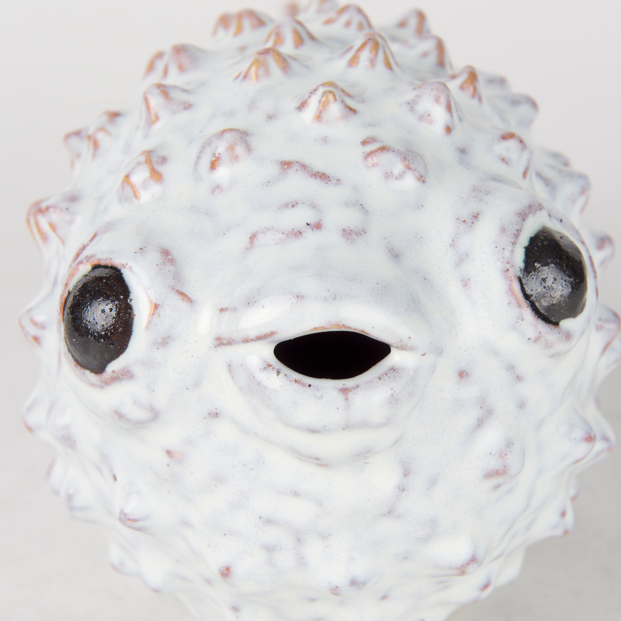 Spike II (Large) 10L x 6W Off-White Ceramic Puffer Fish from Mercana - Luna Furniture