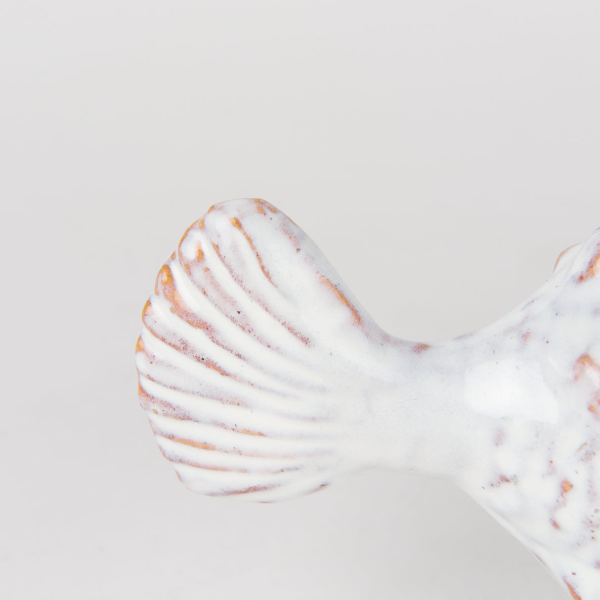 Spike II (Large) 10L x 6W Off-White Ceramic Puffer Fish from Mercana - Luna Furniture