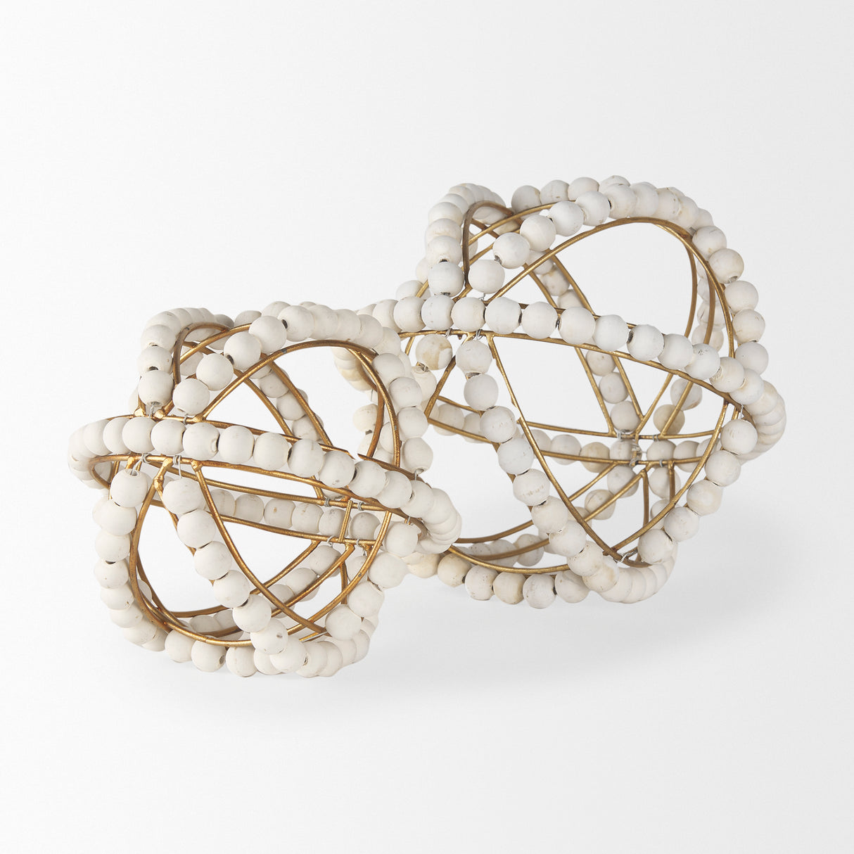 Espanlade I Small 9L x 9W White Wooden Beaded Orb from Mercana - Luna Furniture