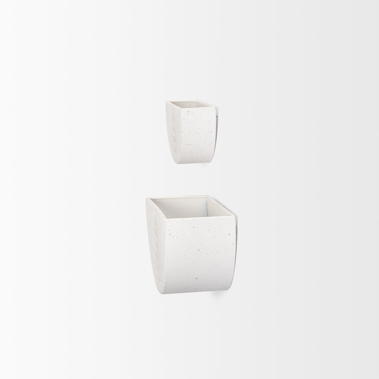 Shilo Matte White Metal Hanging Wall Planter (Set of 2) from Mercana - Luna Furniture