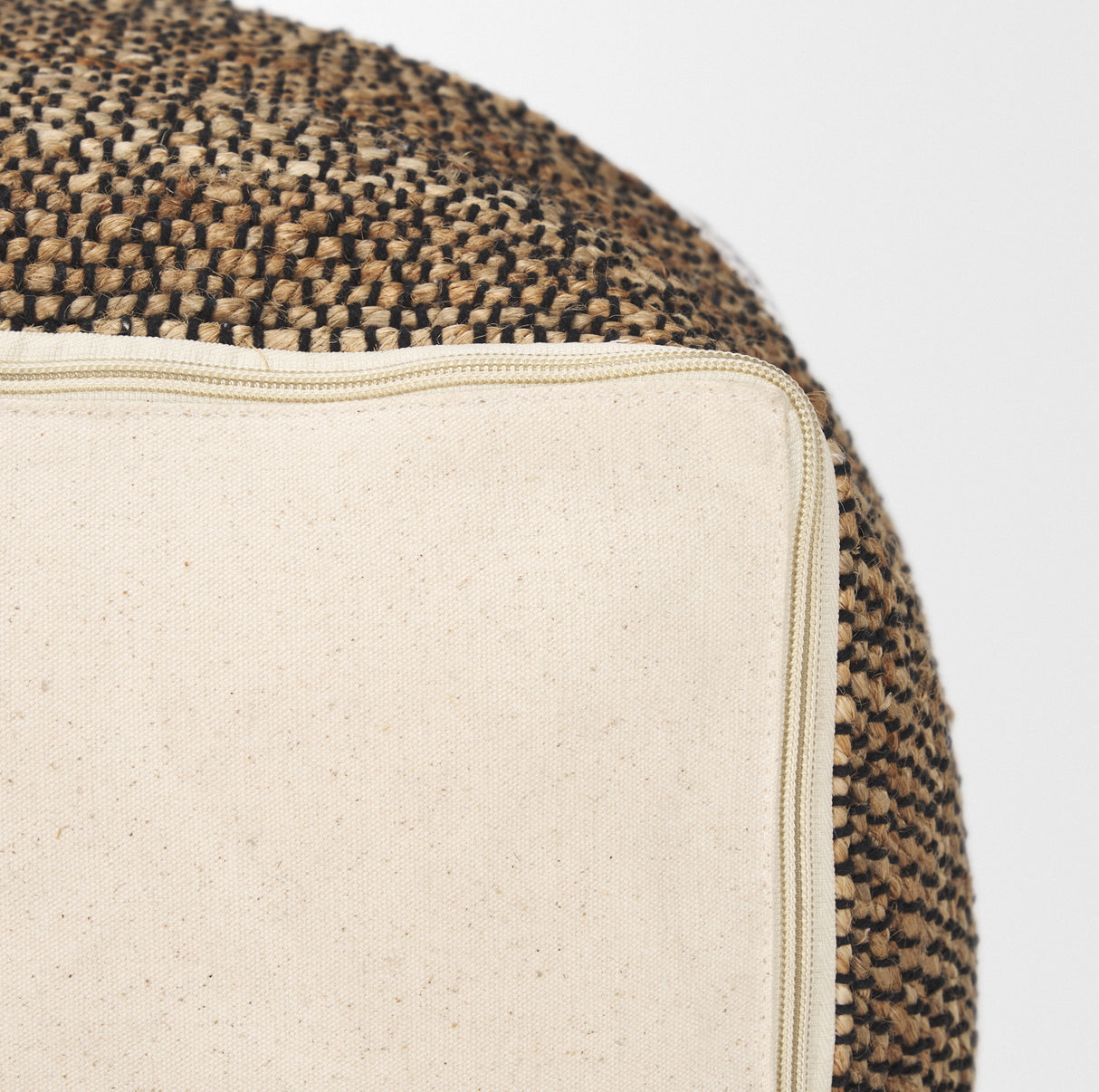 Samiya Jute w/ White Cotton Pouf from Mercana - Luna Furniture