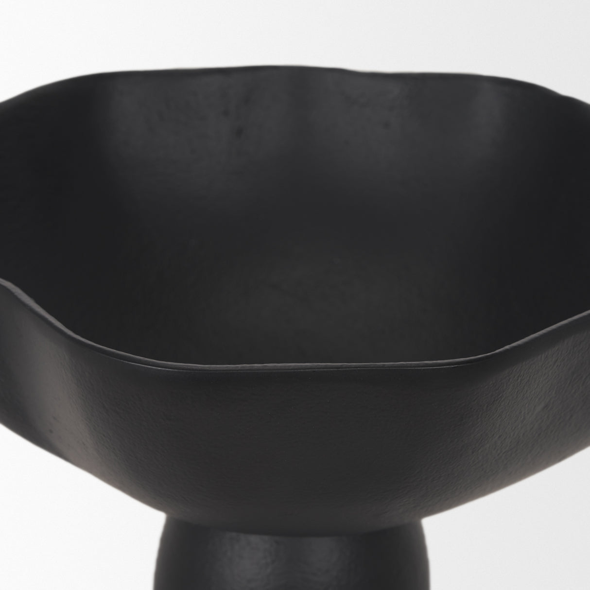 Radka Small Matte Black Metal Decorative Bowl from Mercana - Luna Furniture