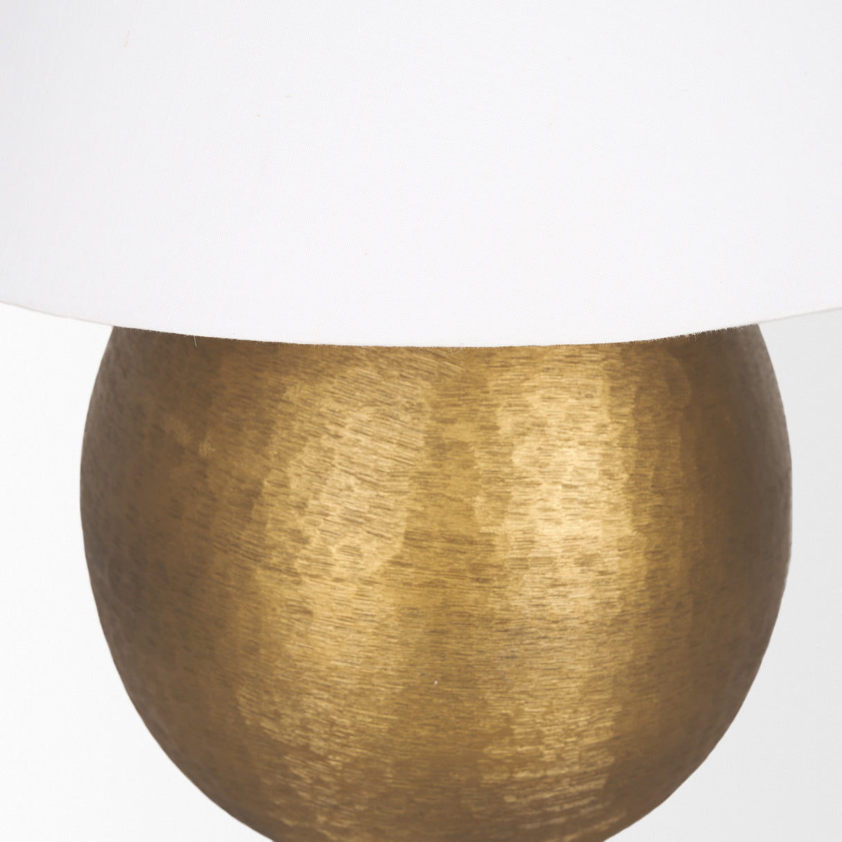 Sadiyah Antiqued Gold Brushed Metal w/ Cream Shade Table Lamp from Mercana - Luna Furniture