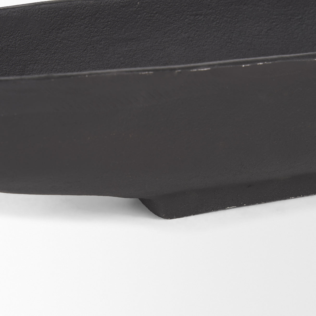 Piero Small Matte Black Metal Decorative Bowl from Mercana - Luna Furniture