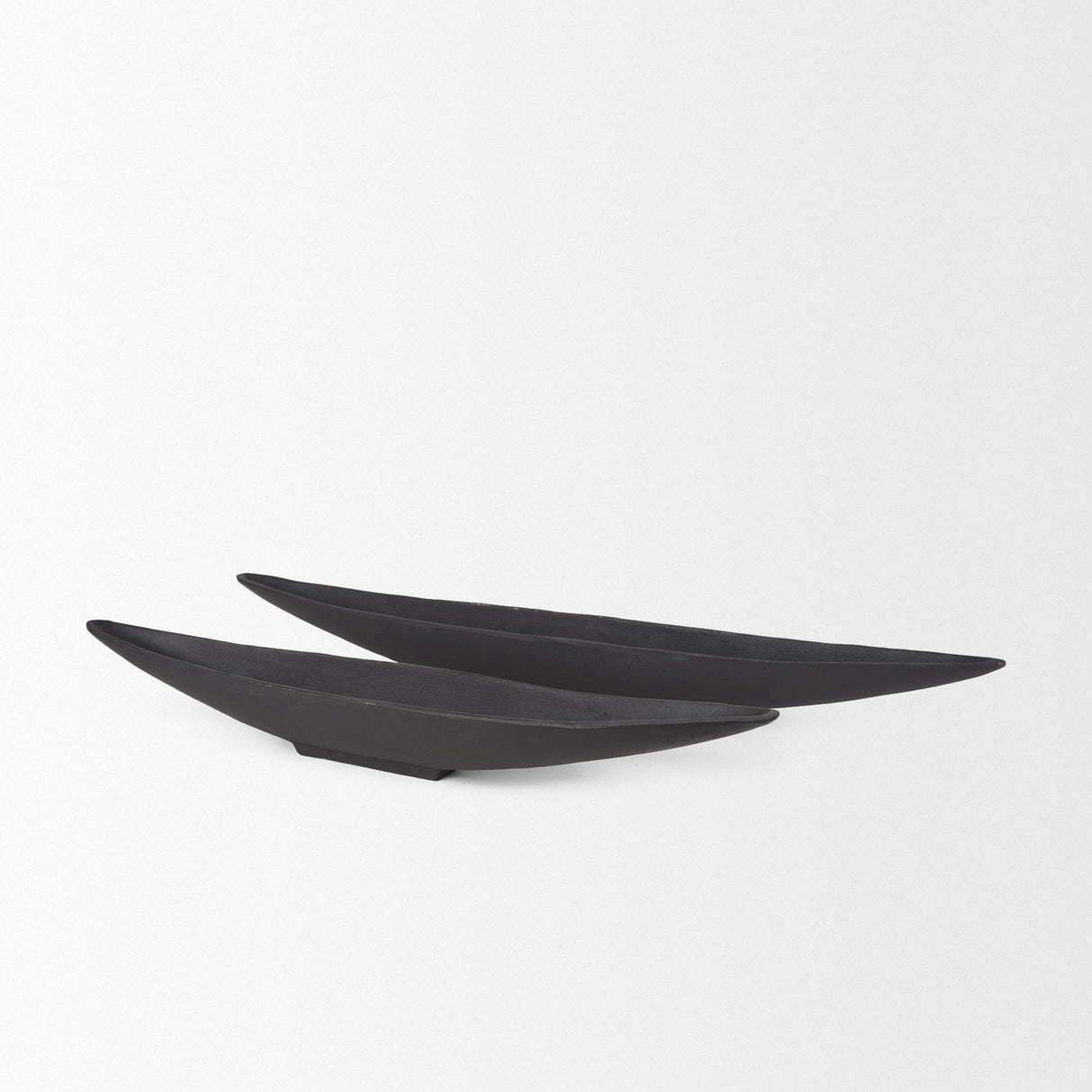 Piero Small Matte Black Metal Decorative Bowl from Mercana - Luna Furniture