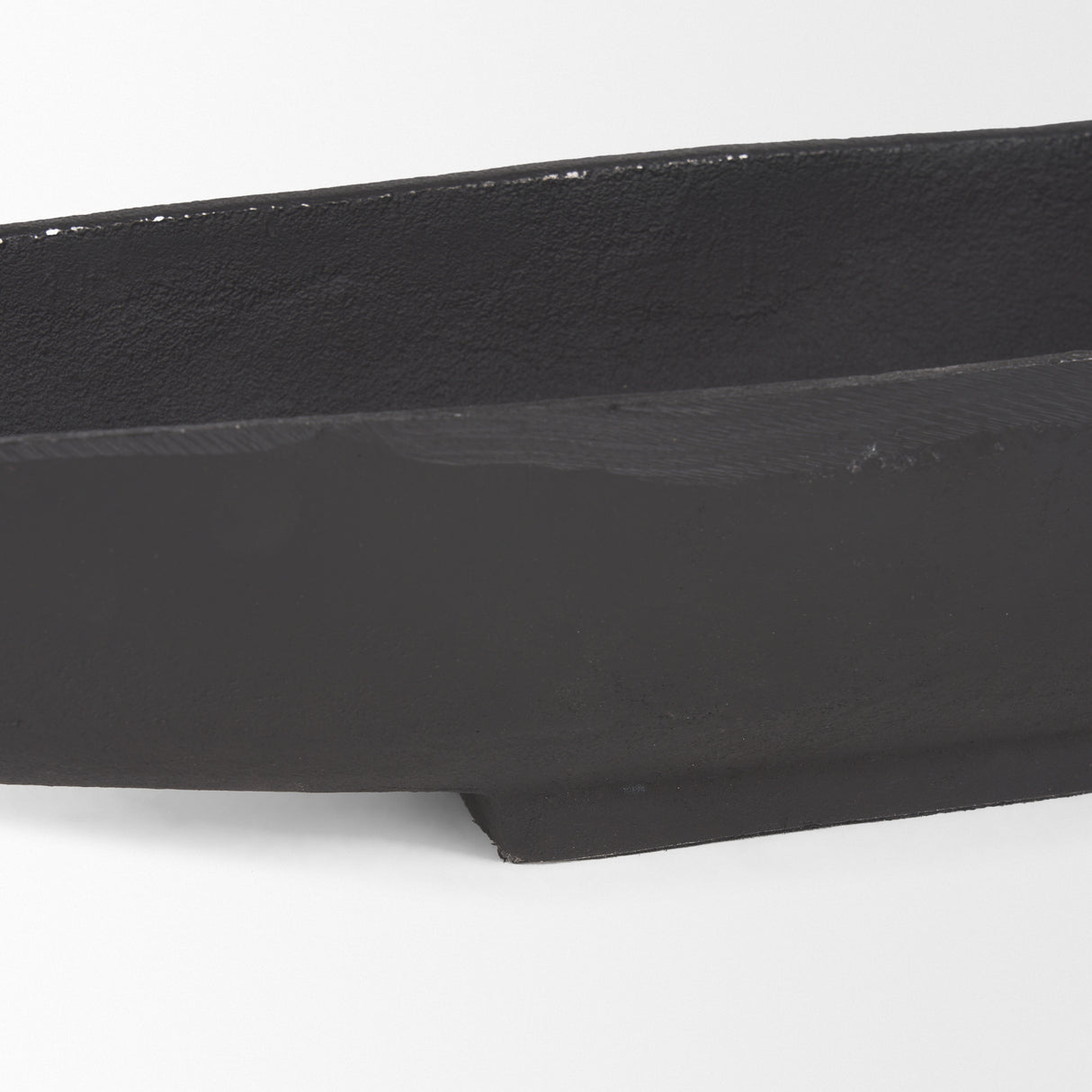Piero Large Matte Black Metal Decorative Bowl from Mercana - Luna Furniture