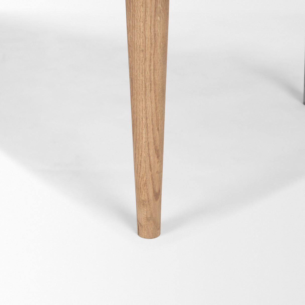Suvan 84L Light Brown Rectangular Oak Wood Dining Table from Mercana - Luna Furniture