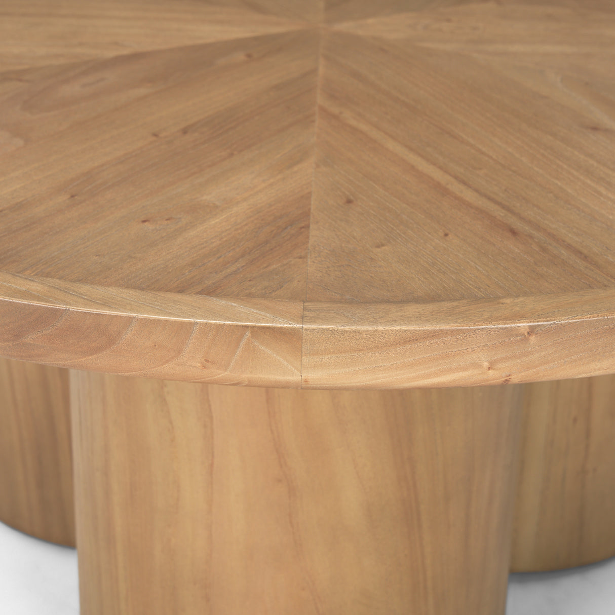 Tavi Medium Brown Round Coffee Table from Mercana - Luna Furniture