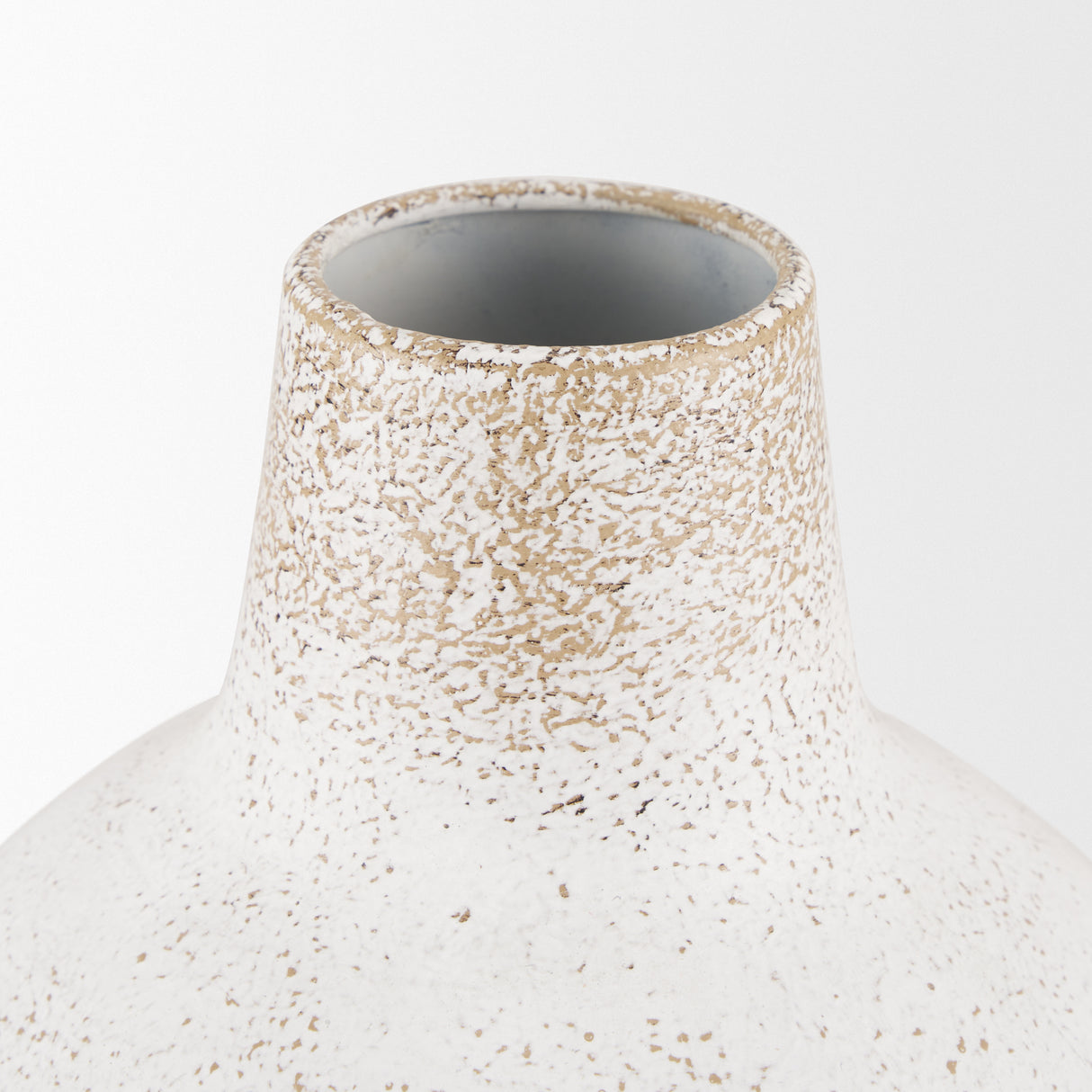 Tisha Small White W/ Terracotta Distressing Metal Vase from Mercana - Luna Furniture