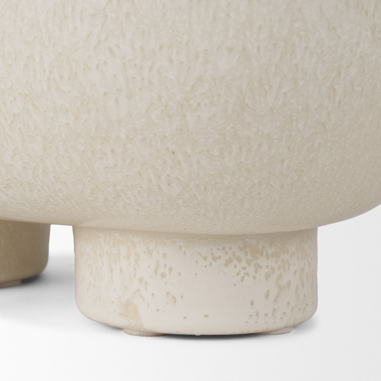Tyren Cream Glazed Decorative Oblong Ceramic Bowl from Mercana - Luna Furniture