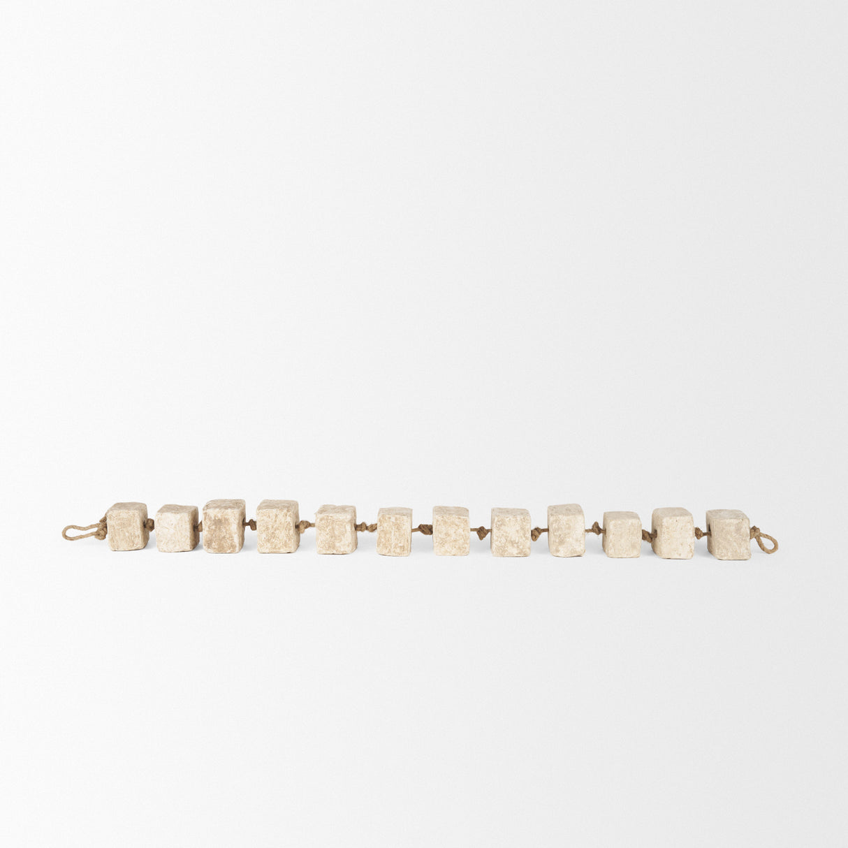 Mala Beige Paper Mache Cube Garland from Mercana - Luna Furniture